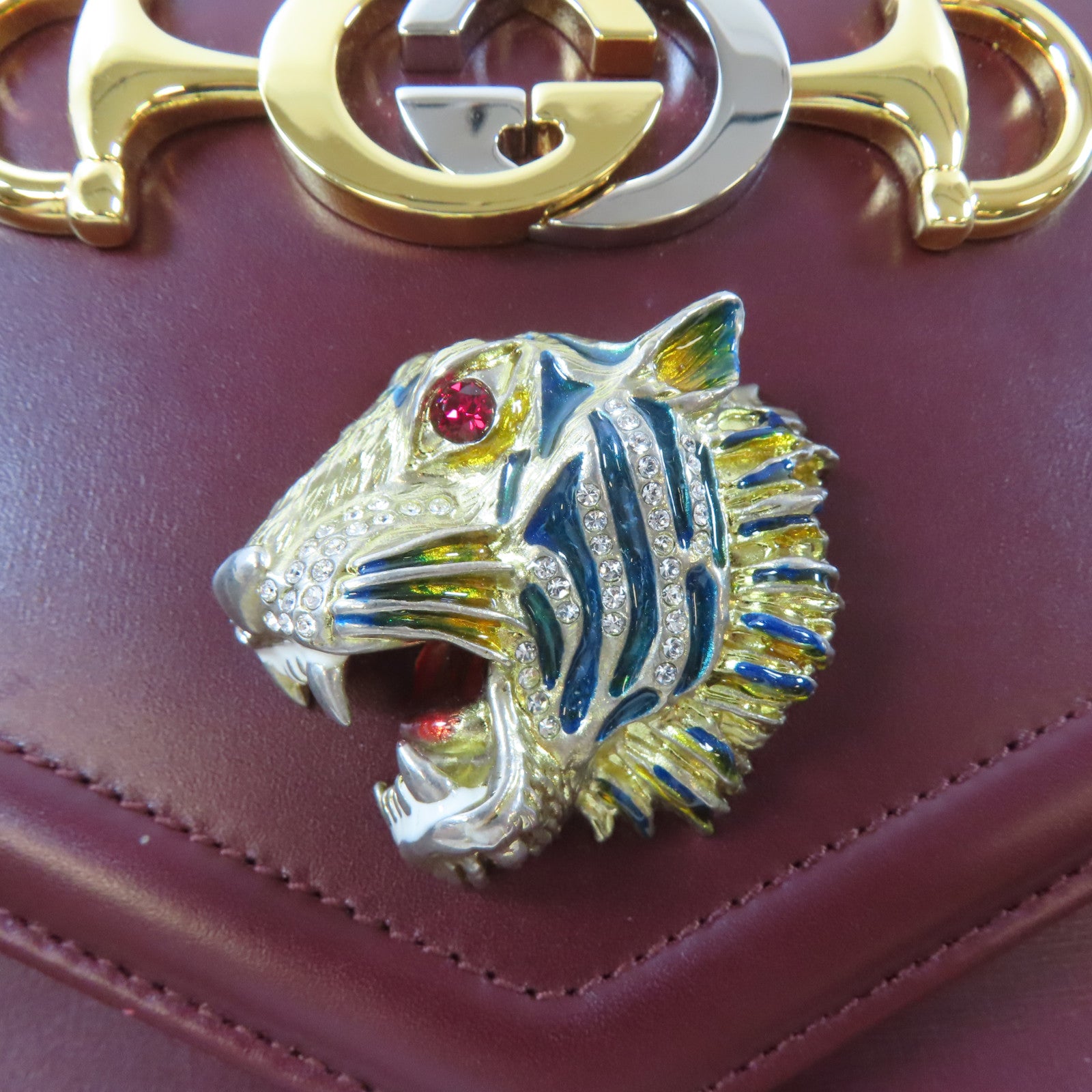 GUCCI 【激減優惠】牛皮皮革Rajah Medium Shoulder Bag金扣鏈帶肩背袋深紅色