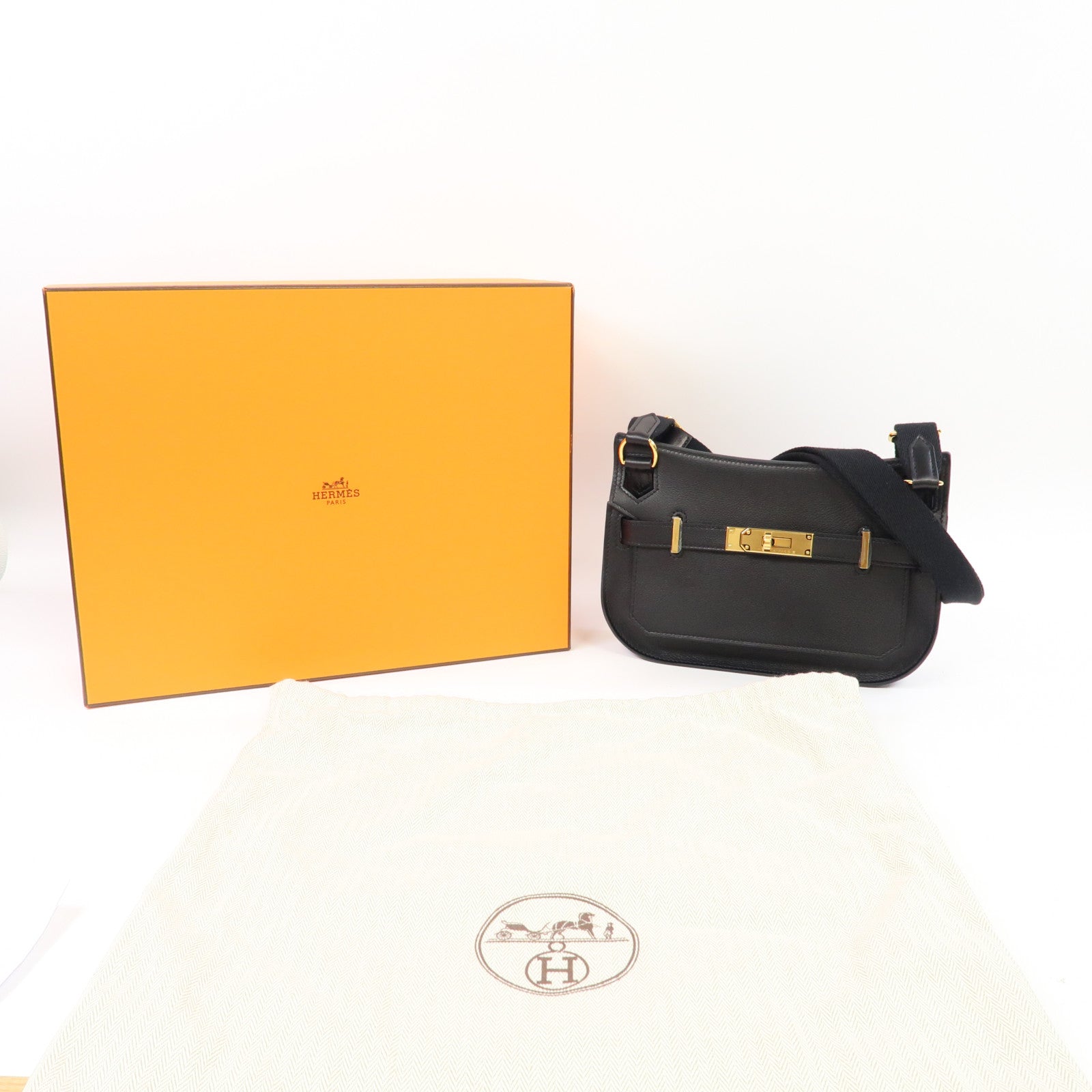 HERMES 【激減優惠】Evergrain皮革Mini Jypsiere金扣肩背袋黑色