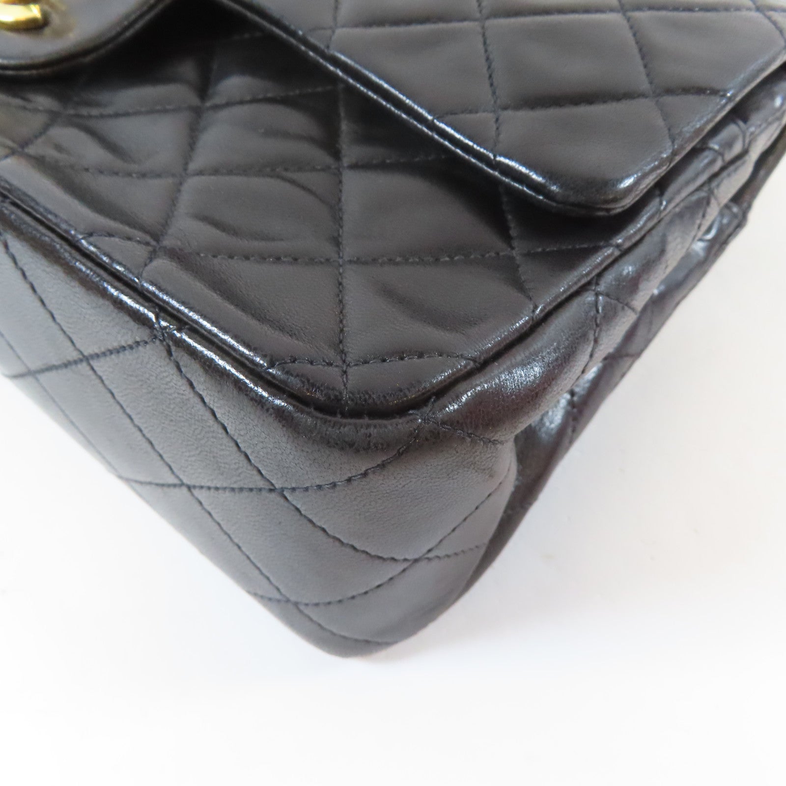 CHANEL 菱格羊皮皮革Vintage Classic 25金扣鏈帶肩背袋黑色