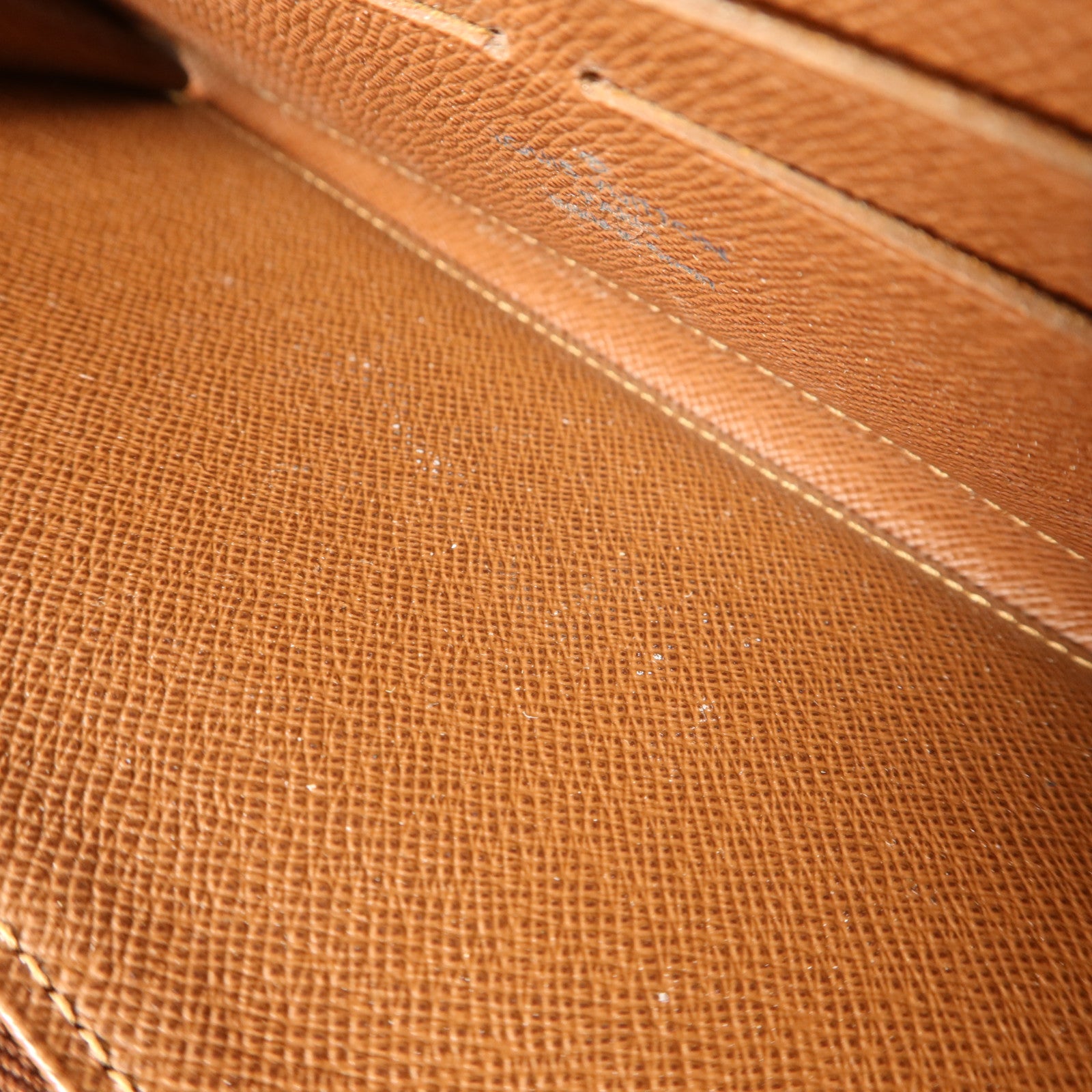 LOUIS VUITTON Monogram Long Round Wallet金扣長錢包