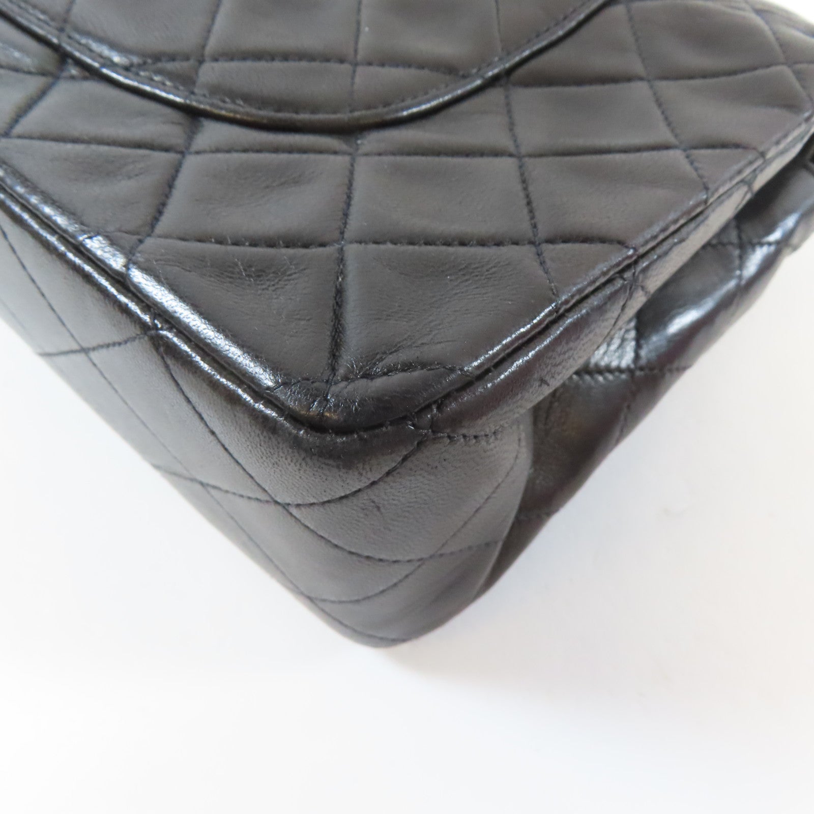 CHANEL 菱格羊皮皮革Vintage Classic 25金扣鏈帶肩背袋黑色