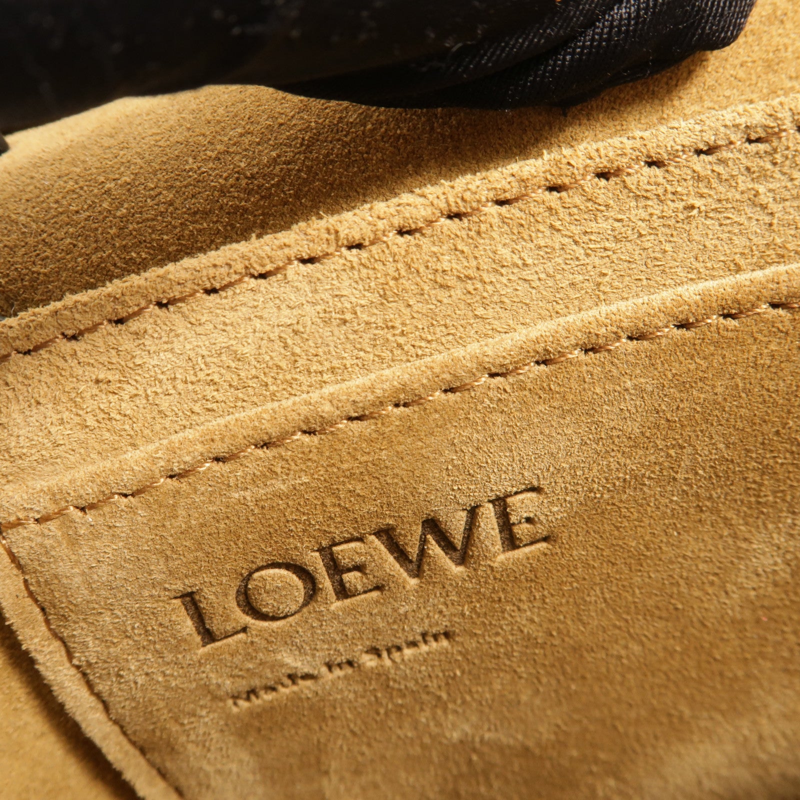 LOEWE 牛皮皮革Mini Gate肩背袋