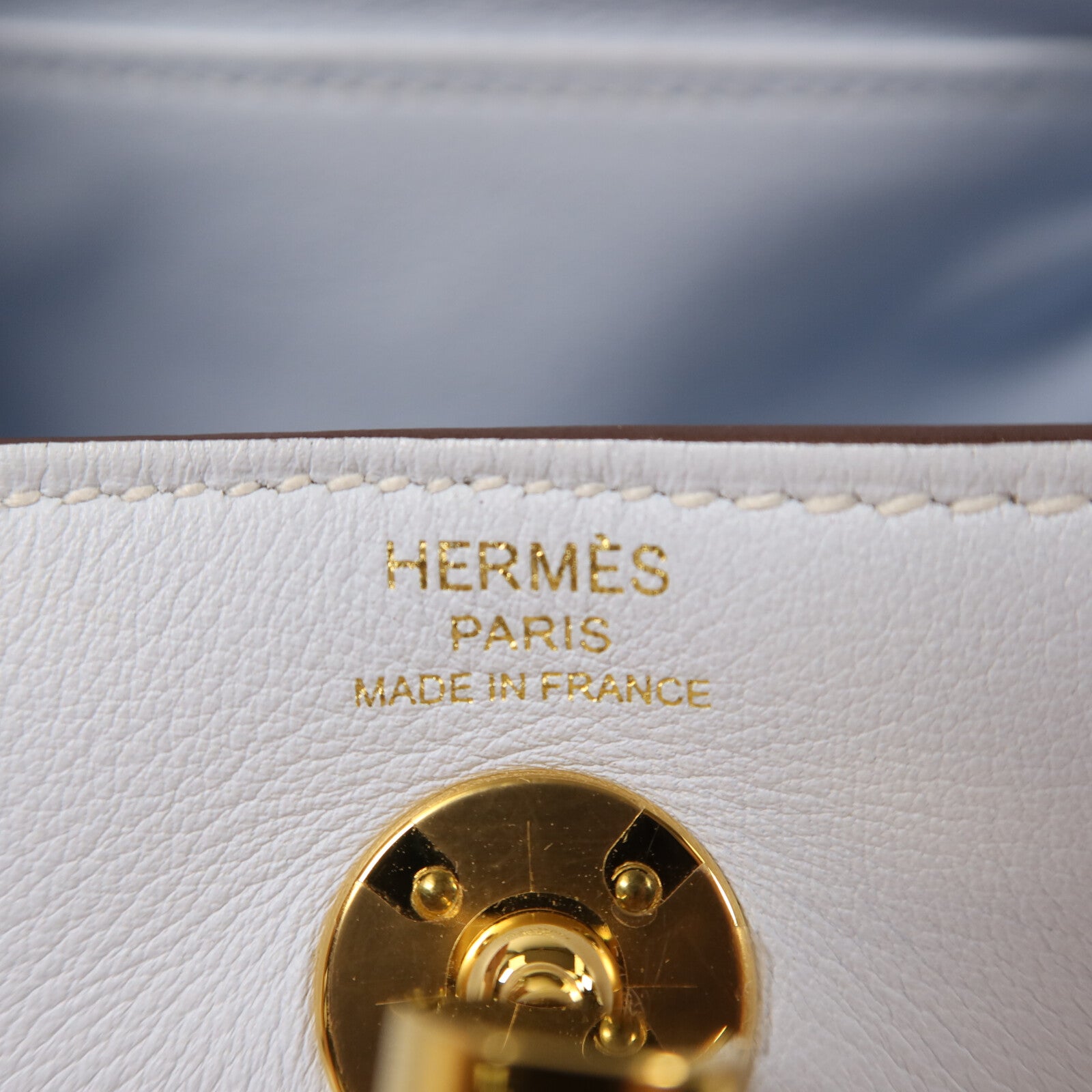 HERMES 【激減優惠】Swift皮革Mini Lindy金扣手挽肩背兩用袋Bleu Brume