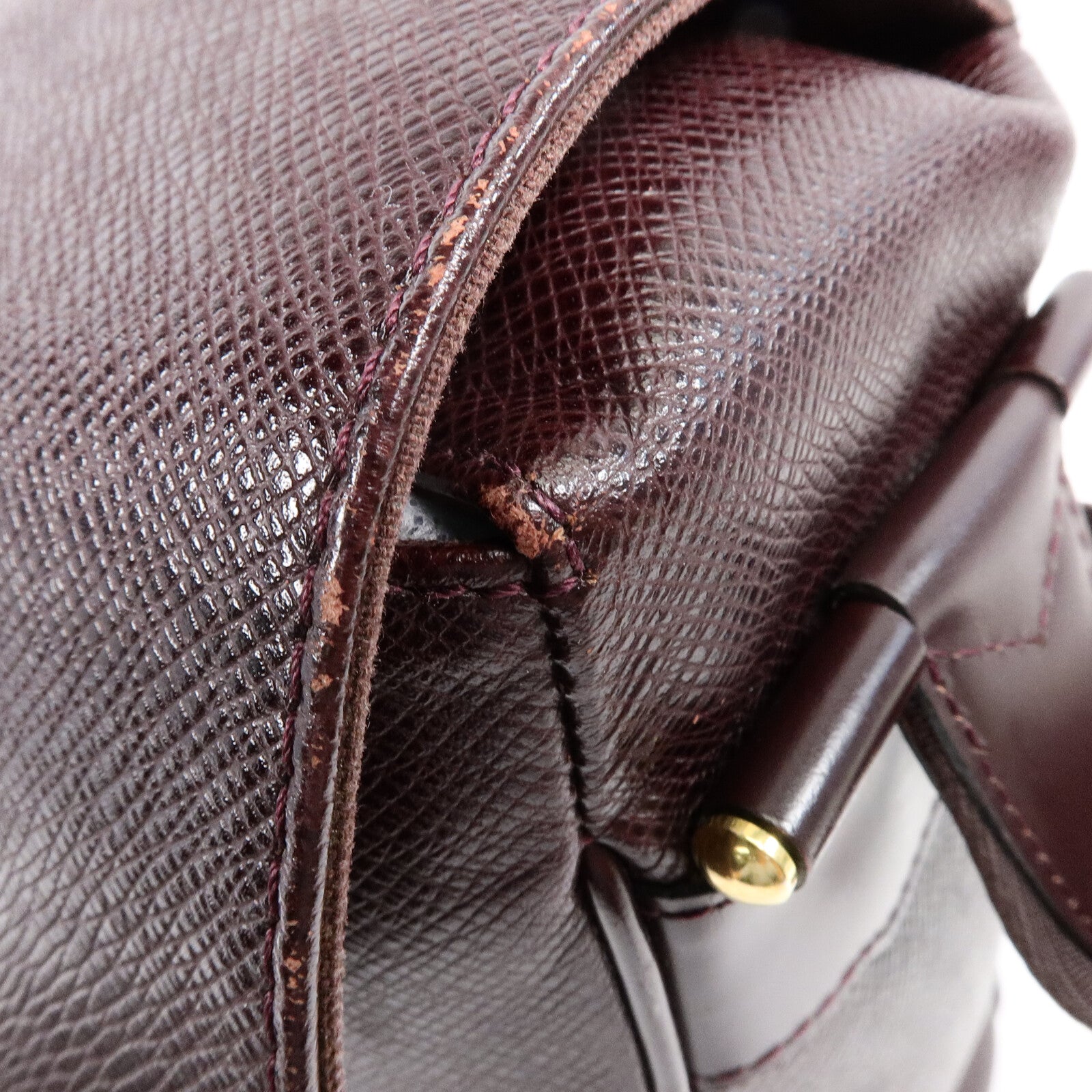 LOUIS VUITTON Taiga Yaranga肩背袋