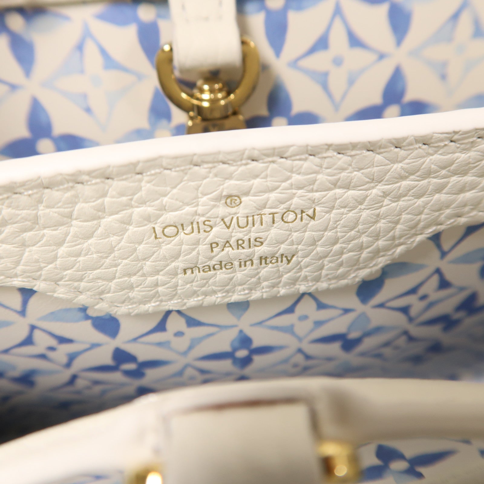 LOUIS VUITTON Taurillon Capucines BB金扣手挽肩背兩用袋