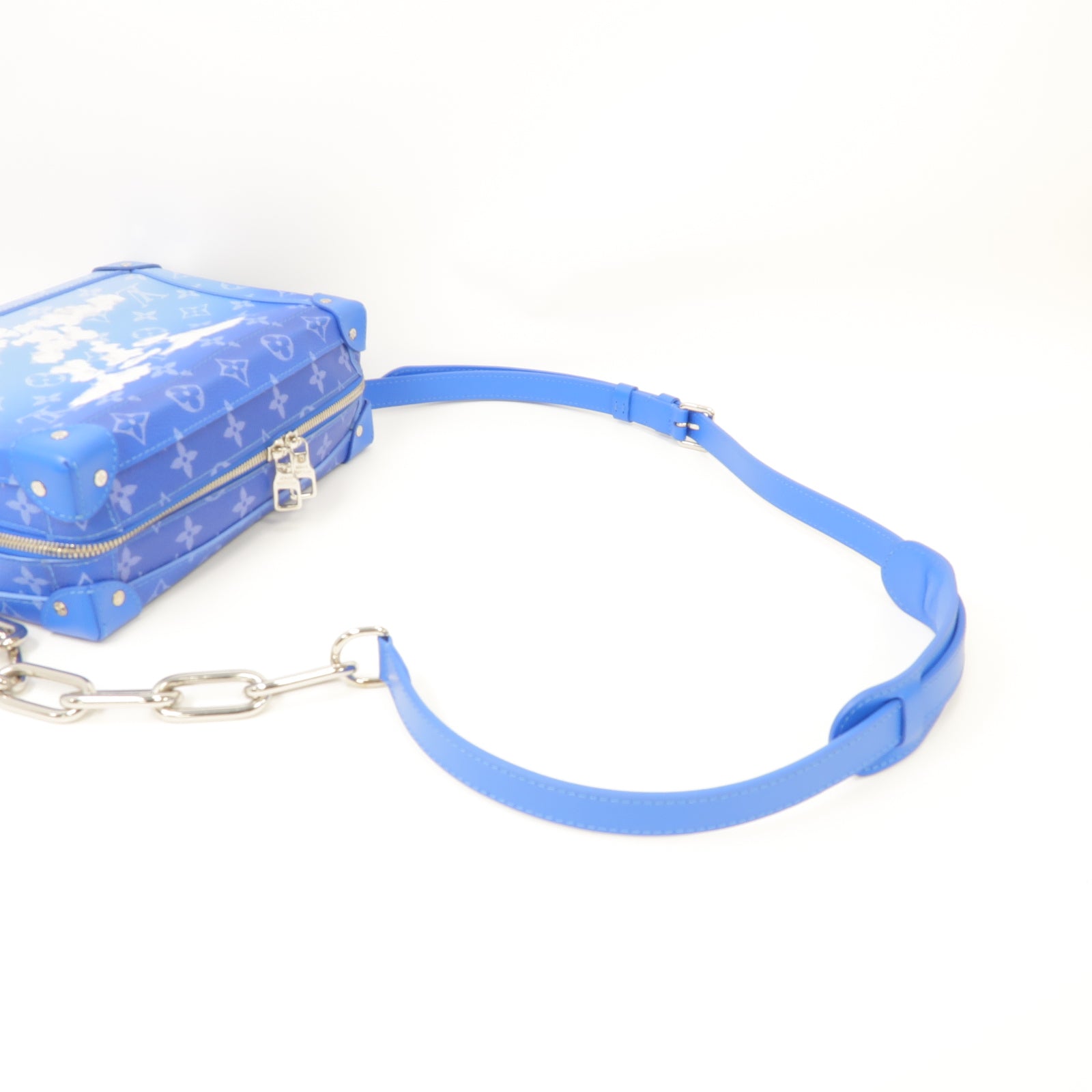 LOUIS VUITTON Monogram Clouds Soft Trunk銀扣肩背袋藍色