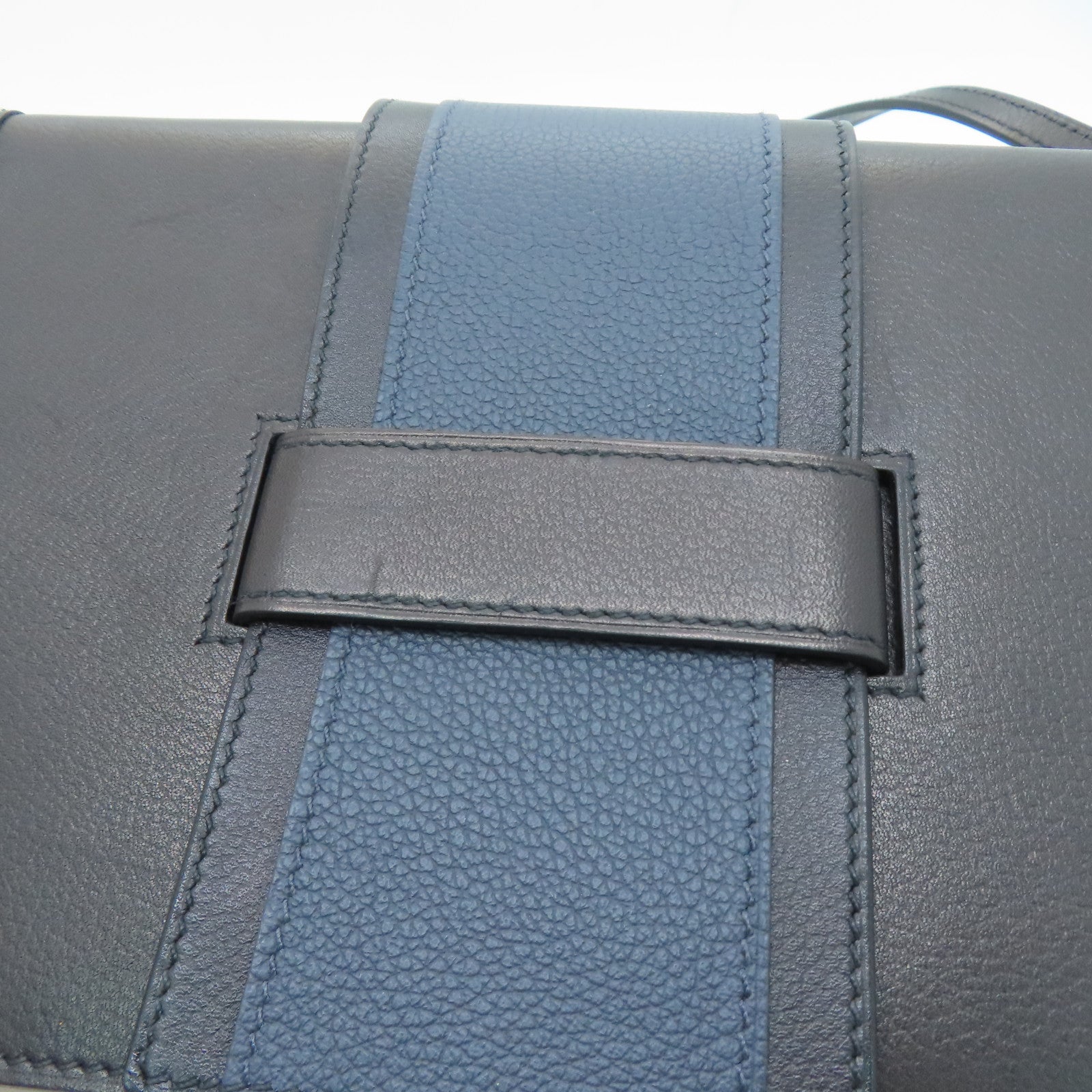 HERMES Evergrain/Evercolor皮革Pochette H Passant銀扣肩背袋藍色/黑色