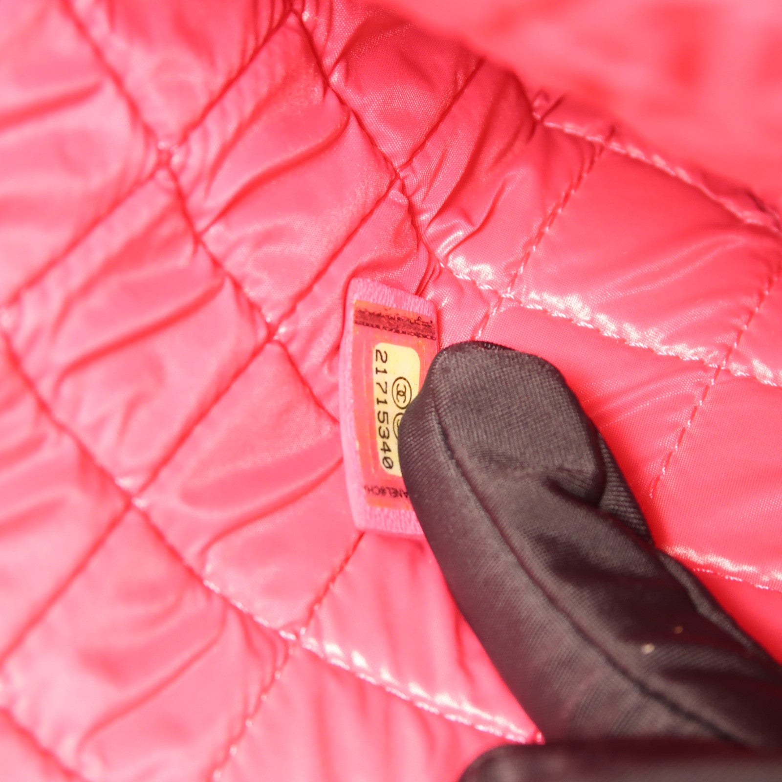 CHANEL 羊皮皮革Clutch Bag金扣手拿包