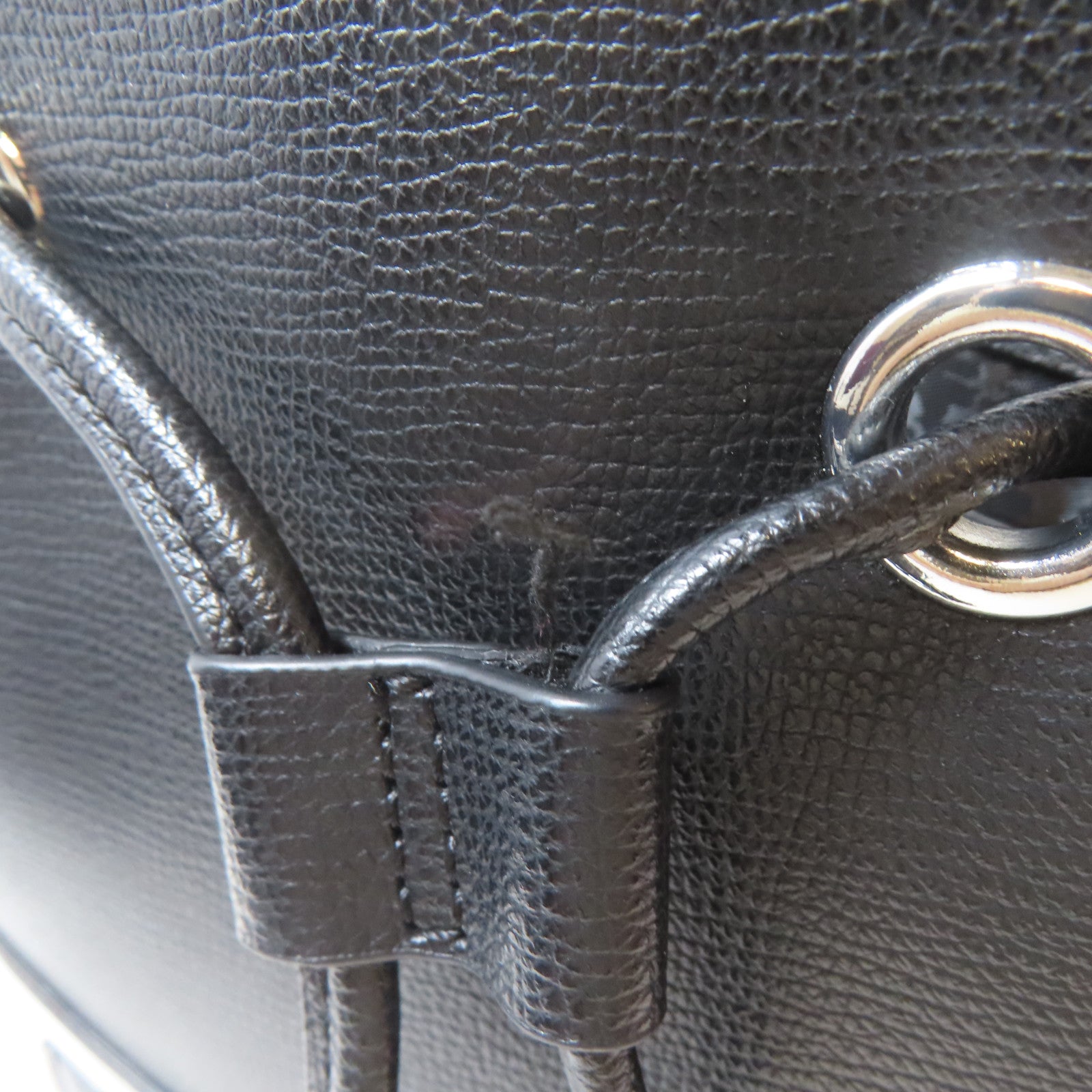 KARL LAGERFELD 牛皮皮革Karl Lagerfeld 2 Way Bucket Bag銀扣手挽肩背兩用袋黑色