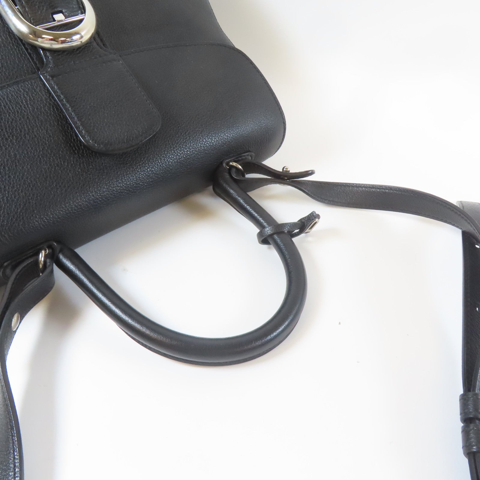 Delvaux 牛皮皮革Delaux Brillant MM銀扣手挽肩背兩用袋黑色
