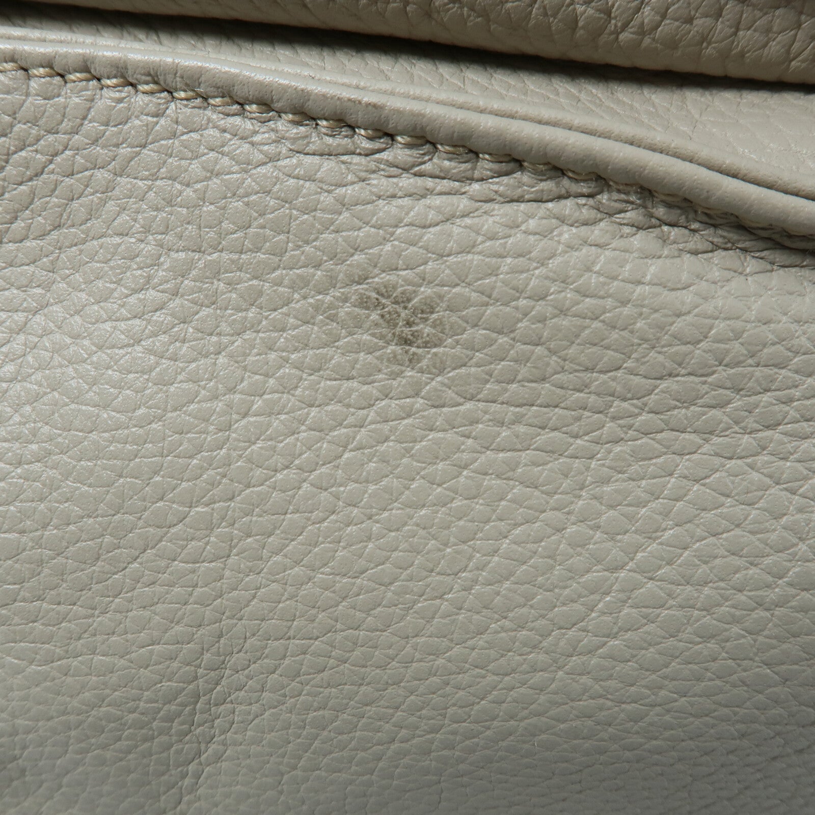 LOEWE 牛皮皮革Flamenco肩背袋
