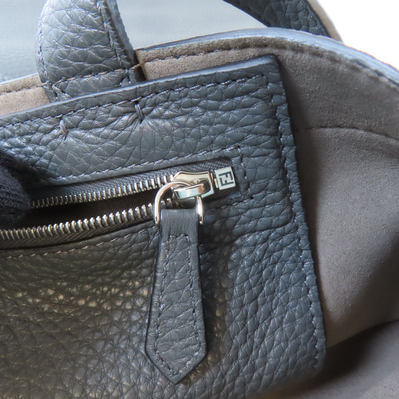 FENDI 牛皮皮革Tote Bag銀扣手挽袋灰色