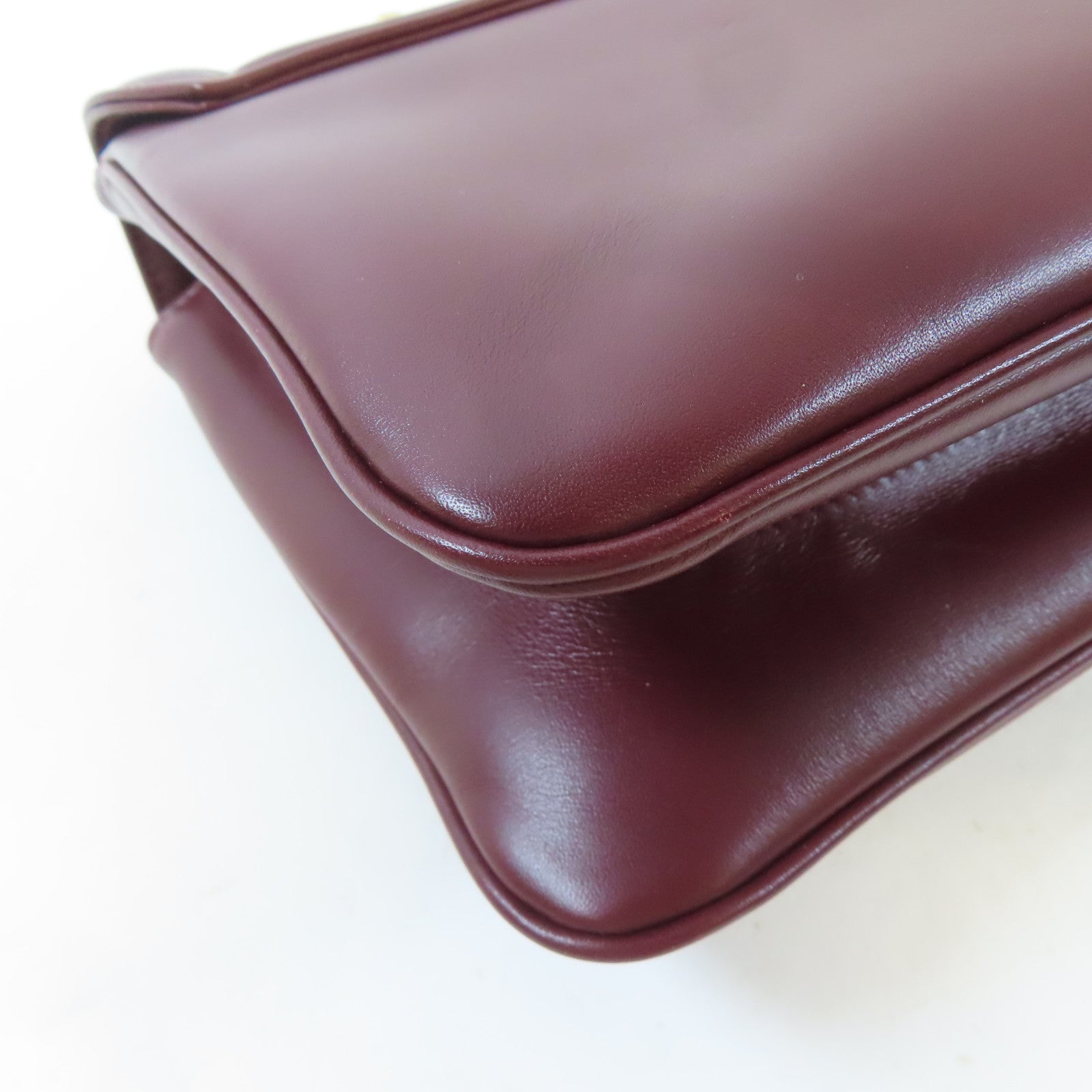 GUCCI 【激減優惠】牛皮皮革Rajah Medium Shoulder Bag金扣鏈帶肩背袋深紅色