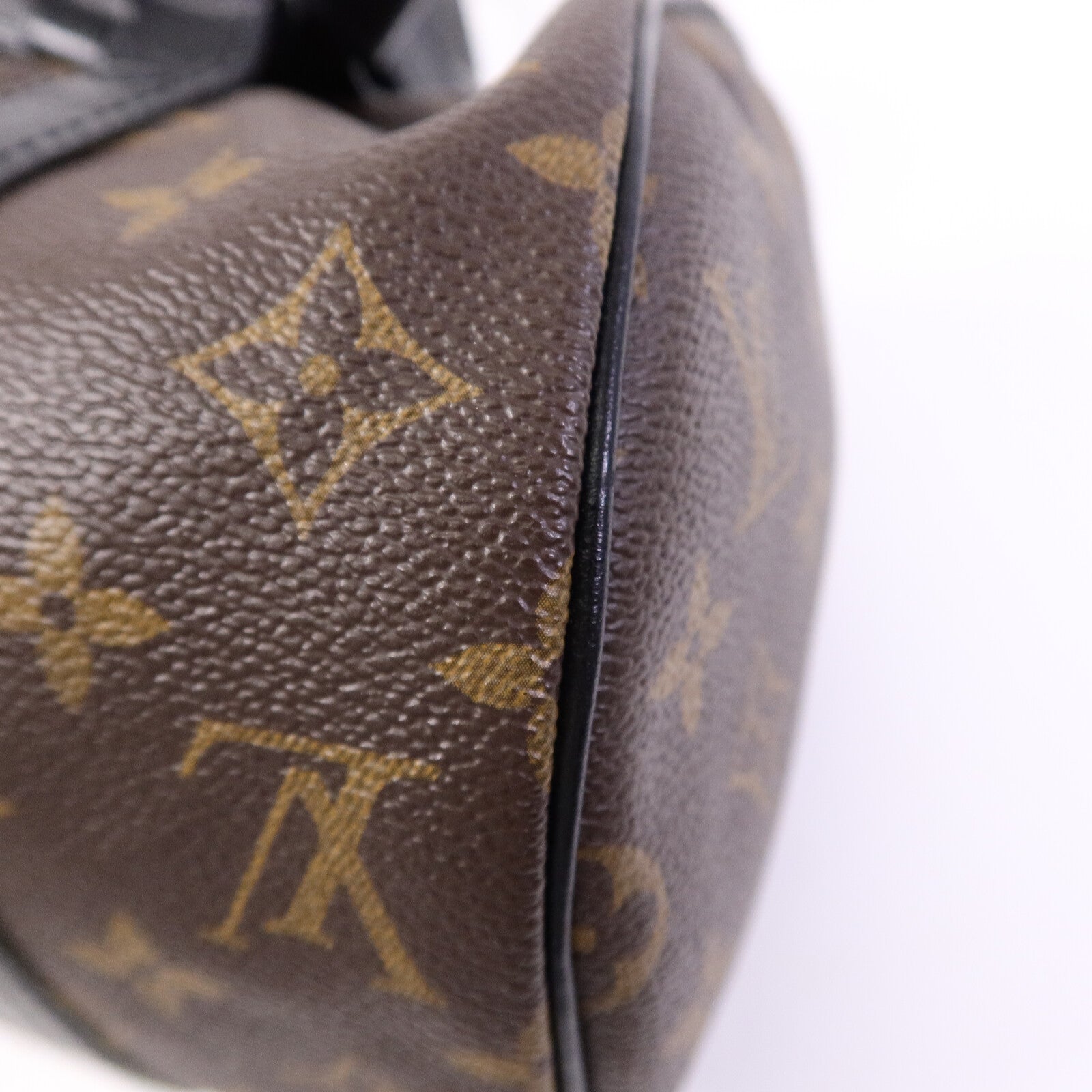 LOUIS VUITTON Monogram Solar Ray Papillon Messenger肩背袋