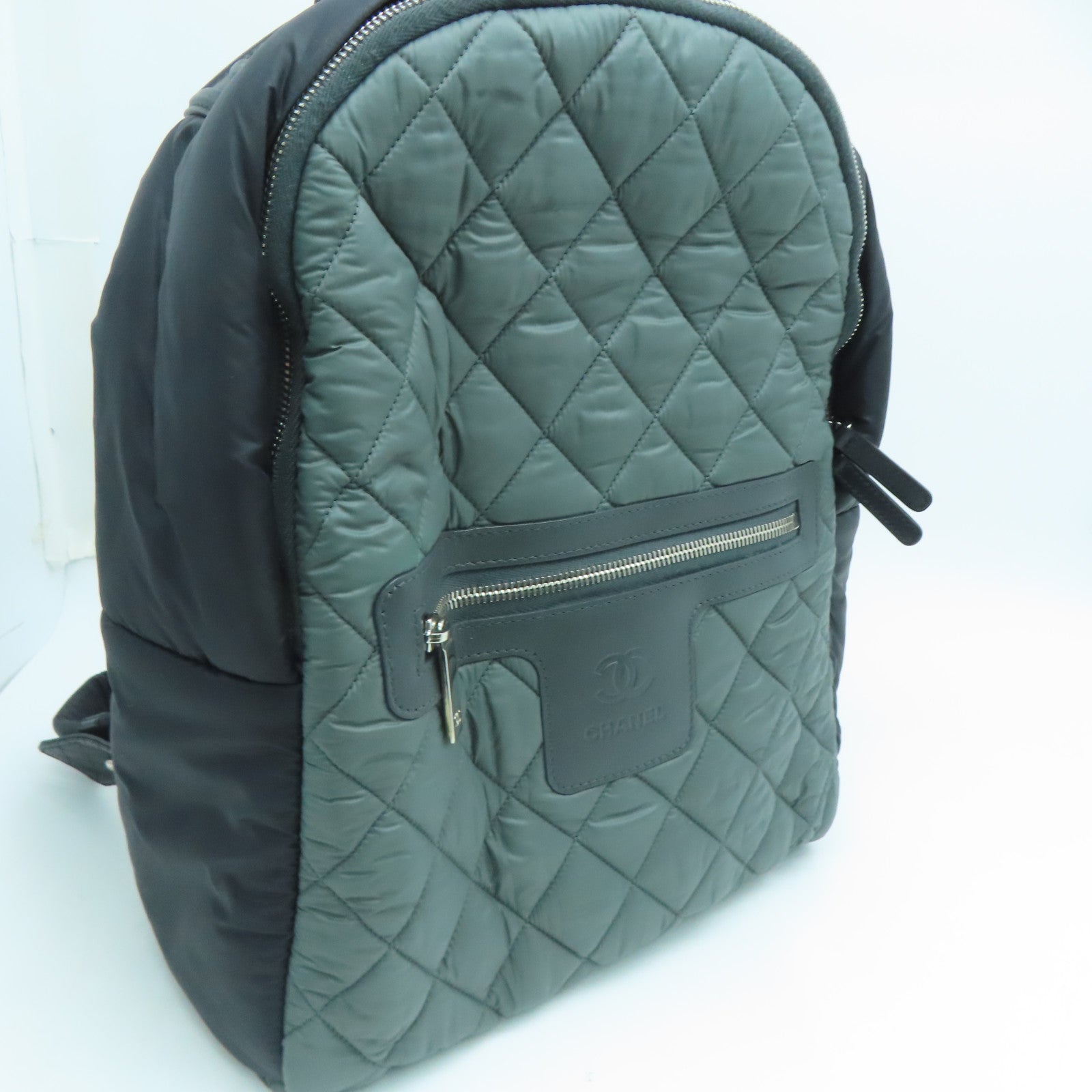 CHANEL 菱格尼龍Backpack銀扣背包黑色綠色