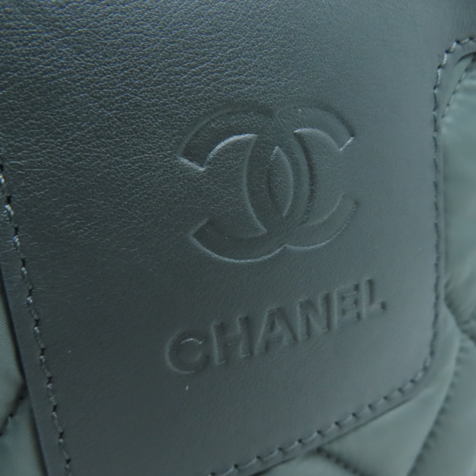 CHANEL 菱格尼龍Backpack銀扣背包黑色綠色