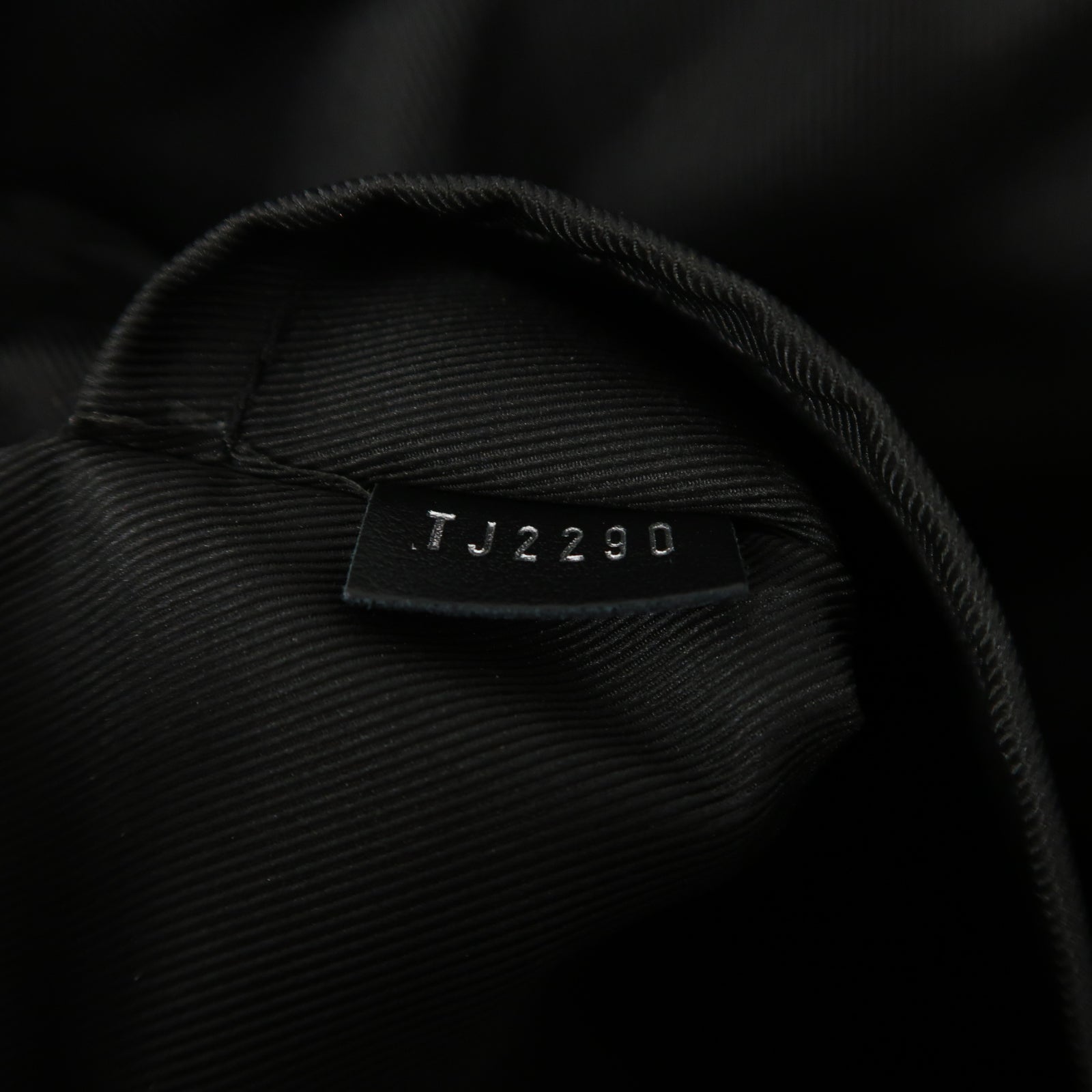 LOUIS VUITTON Monogram Eclipse Trio Messenger Bag銀扣肩背袋黑色