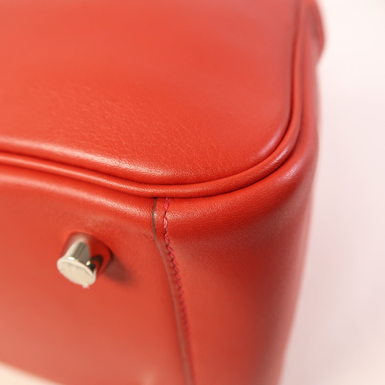 HERMES 【激減優惠】Swift皮革Lindy 26銀扣手挽肩背兩用袋Rouge Casaque
