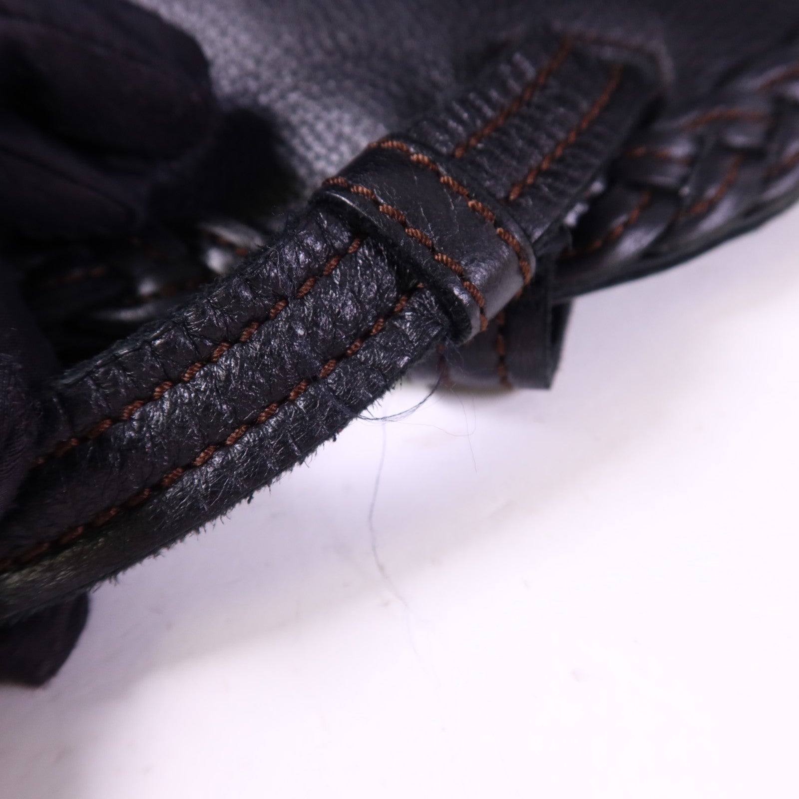 BOTTEGA VENETA 羊皮皮革Shoulder Bag肩背袋