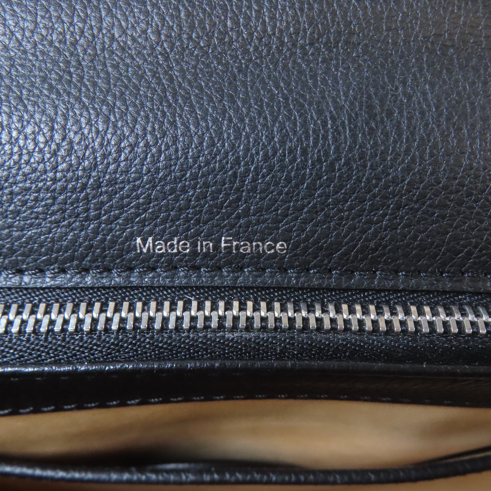 Delvaux 牛皮皮革Delaux Brillant MM銀扣手挽肩背兩用袋黑色