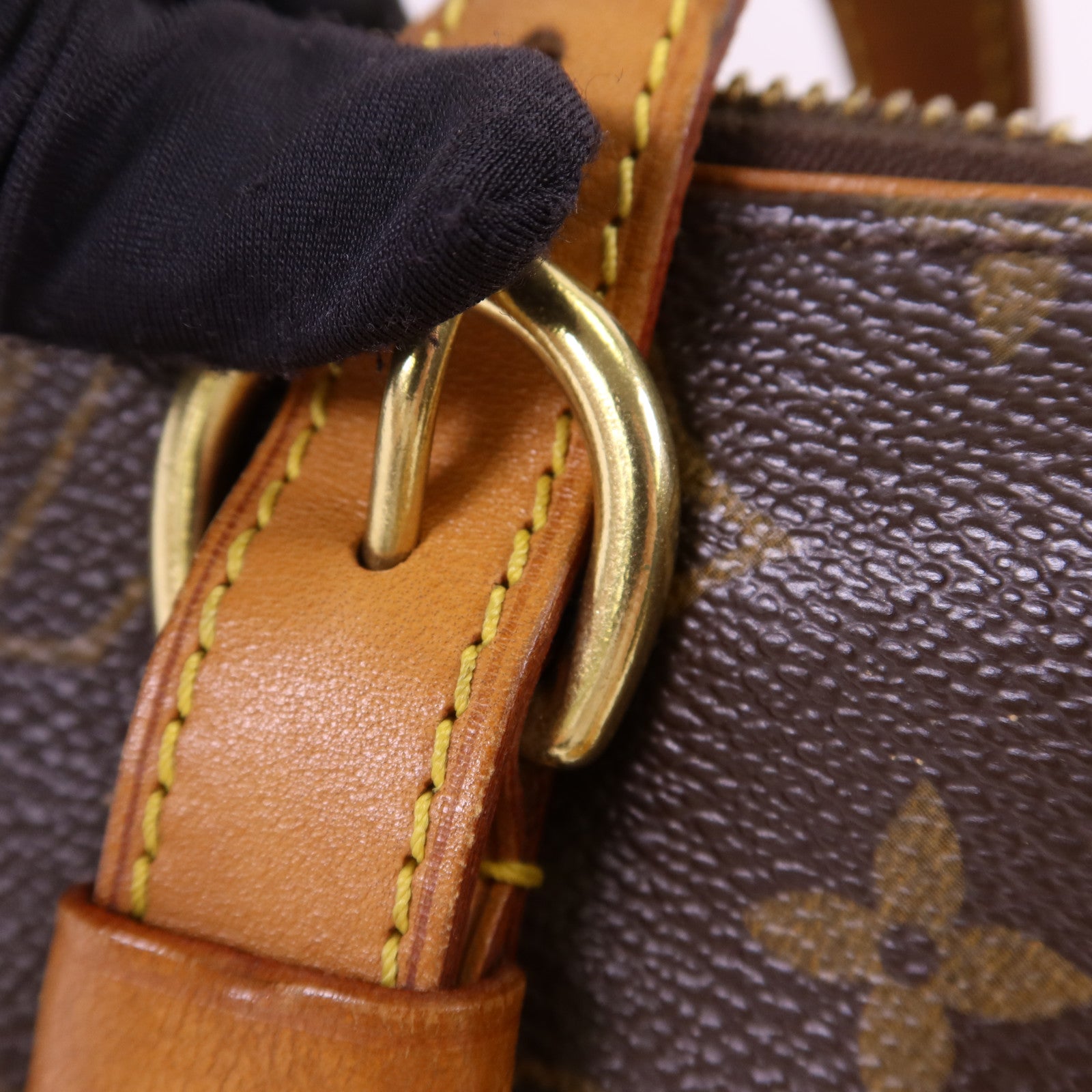 LOUIS VUITTON Monogram Popincourt Haut金扣肩背袋