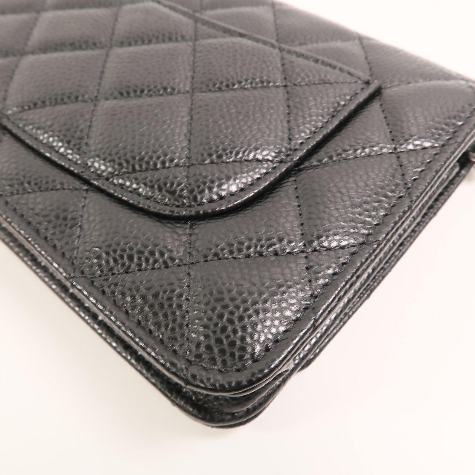 CHANEL 牛皮皮革WOC Wallet On Chain鏈帶肩背袋