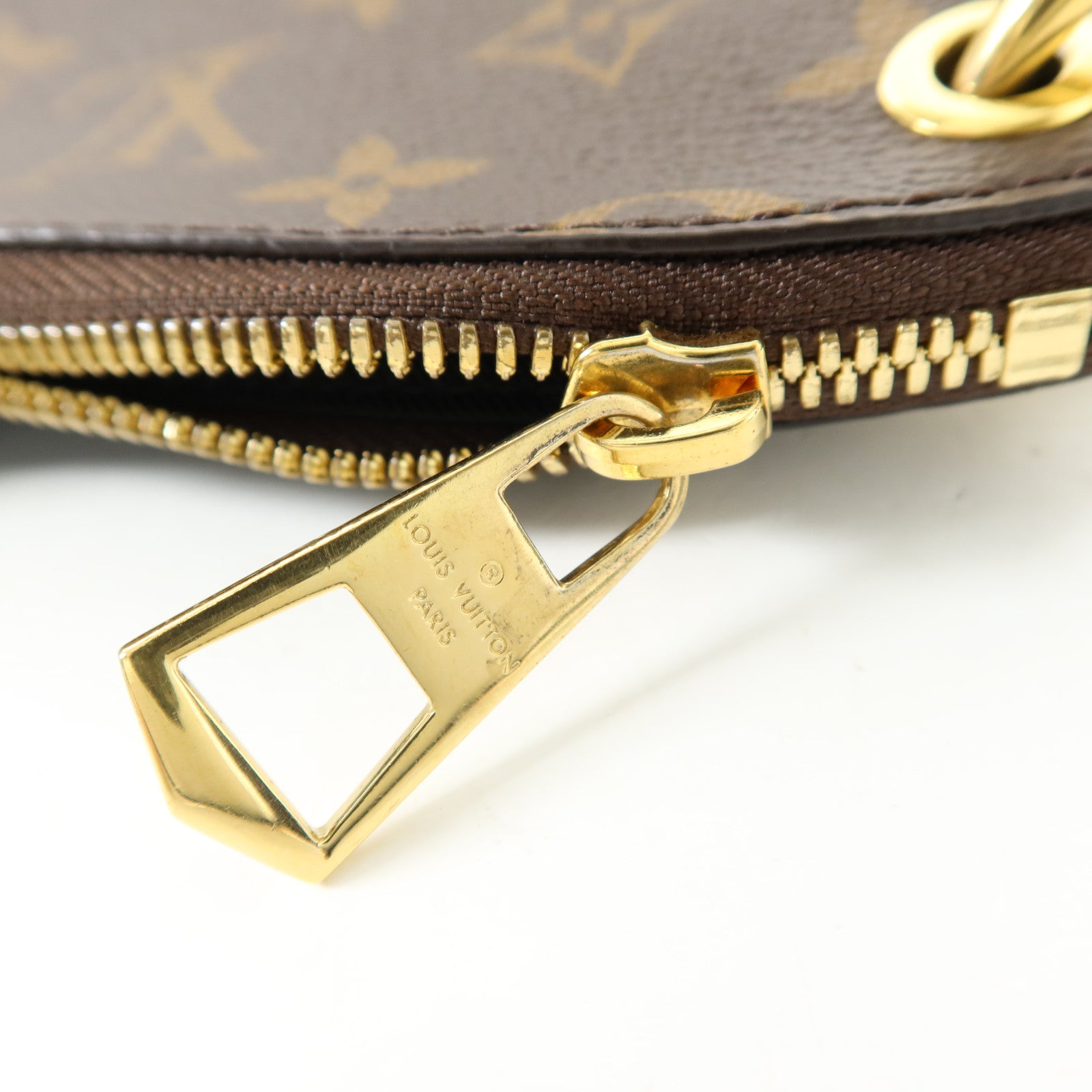 LOUIS VUITTON Monogram Odeon PM金扣肩背袋