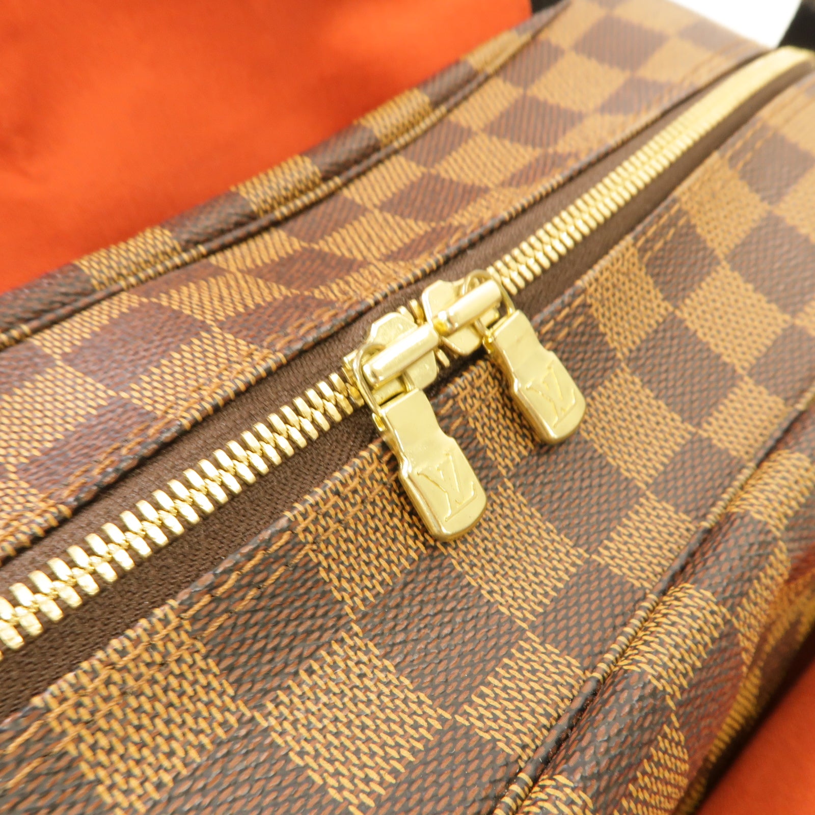 LOUIS VUITTON Damier Naviglio金扣肩背袋棕色