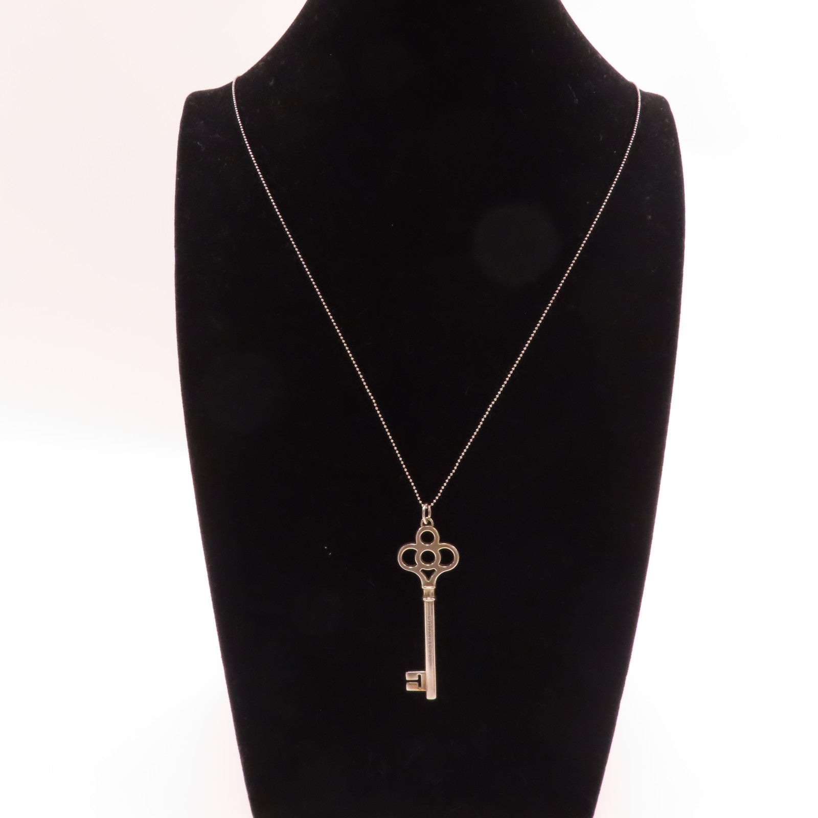 TIFFANY＆CO 925純銀Aad Co Sterling Key Pendant Necklace項鍊銀色