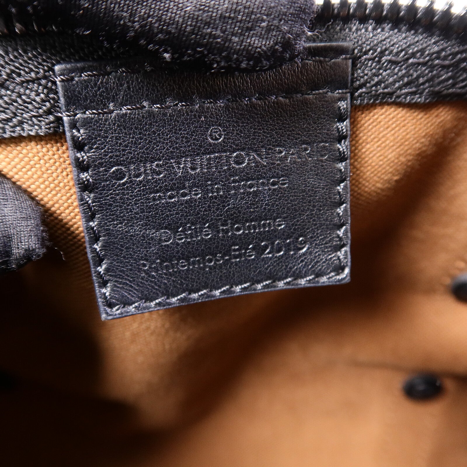 LOUIS VUITTON Monogram Solar Ray Papillon Messenger肩背袋