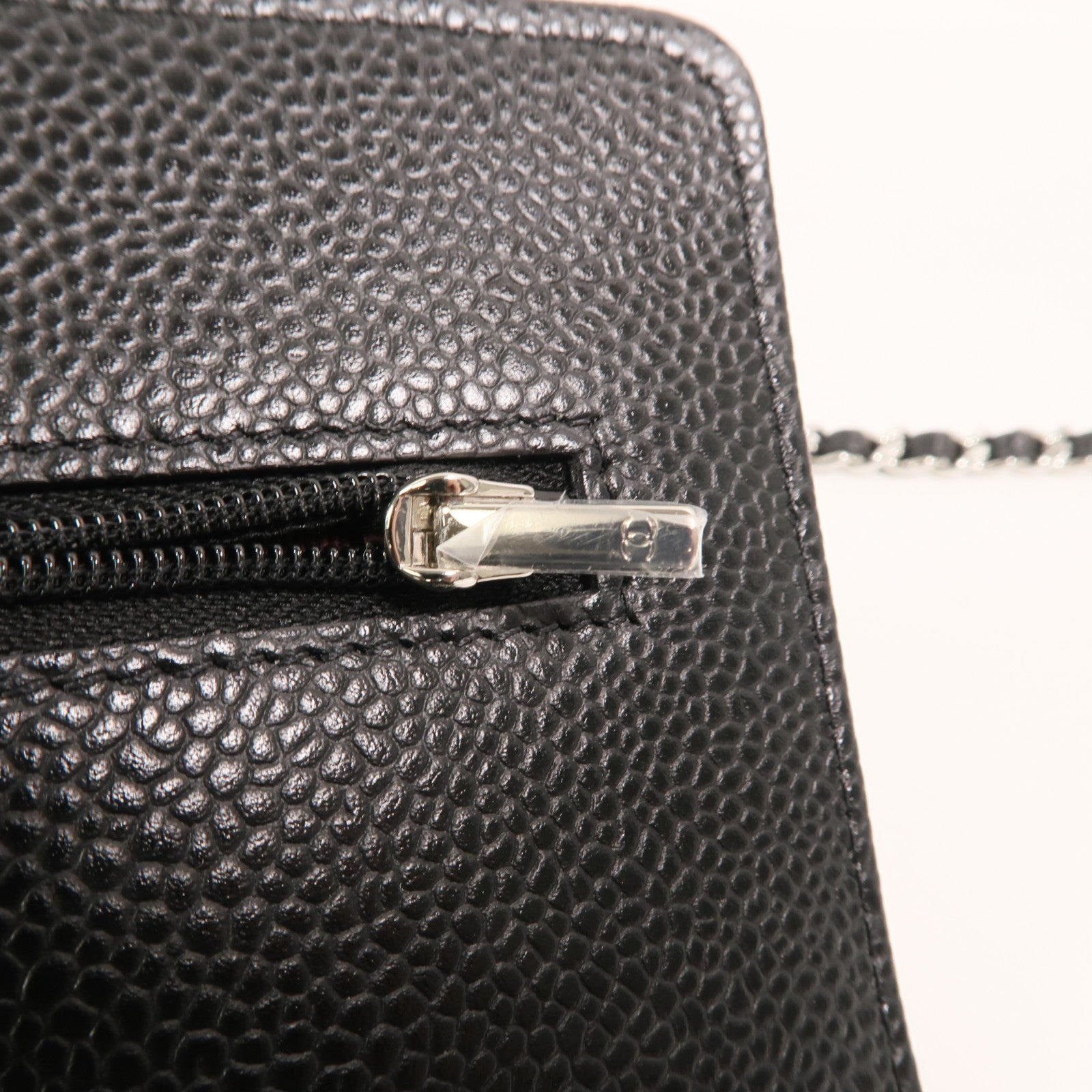 CHANEL 牛皮皮革WOC Wallet On Chain鏈帶肩背袋
