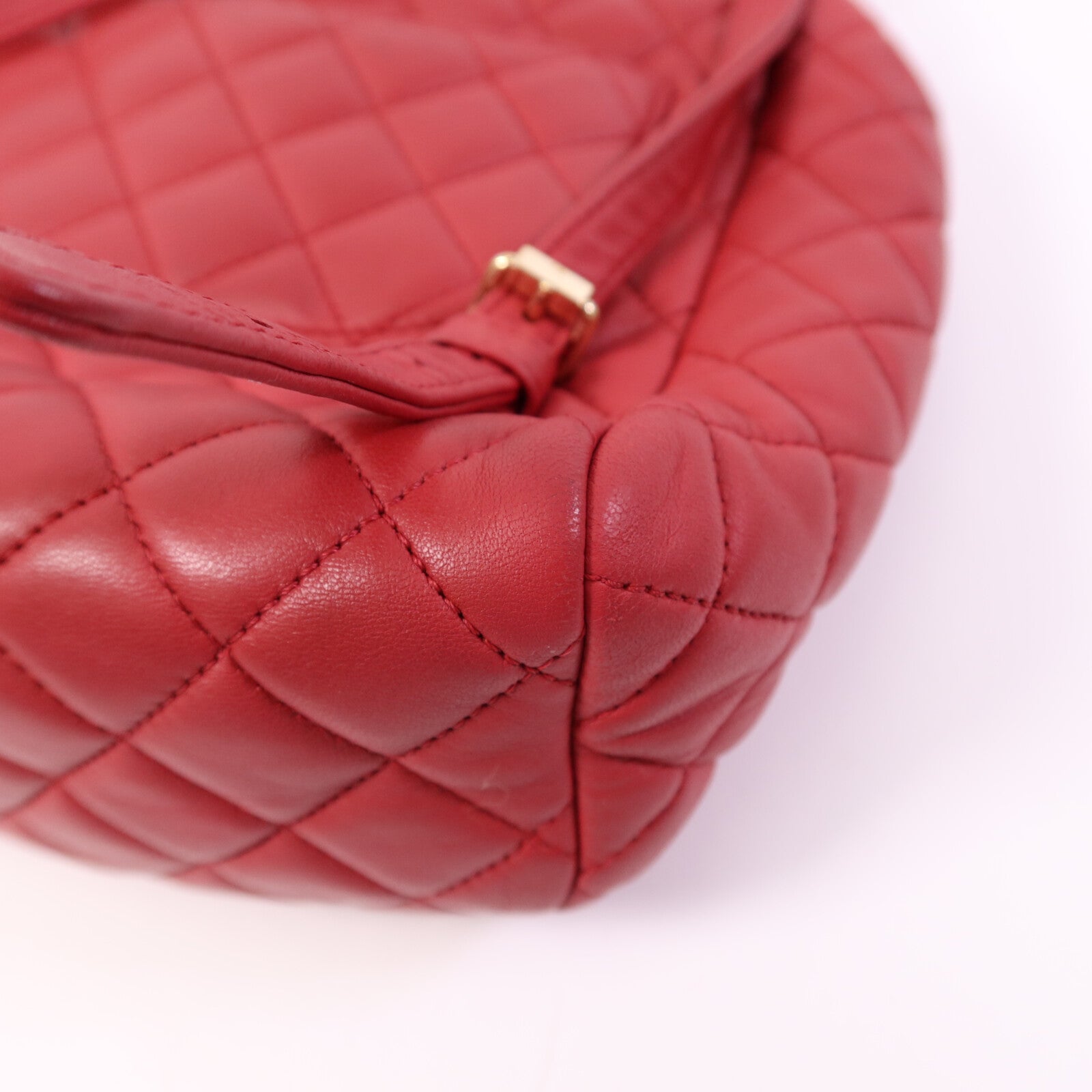 CHANEL 【激減優惠】羊皮皮革Backpack金扣鏈帶背包
