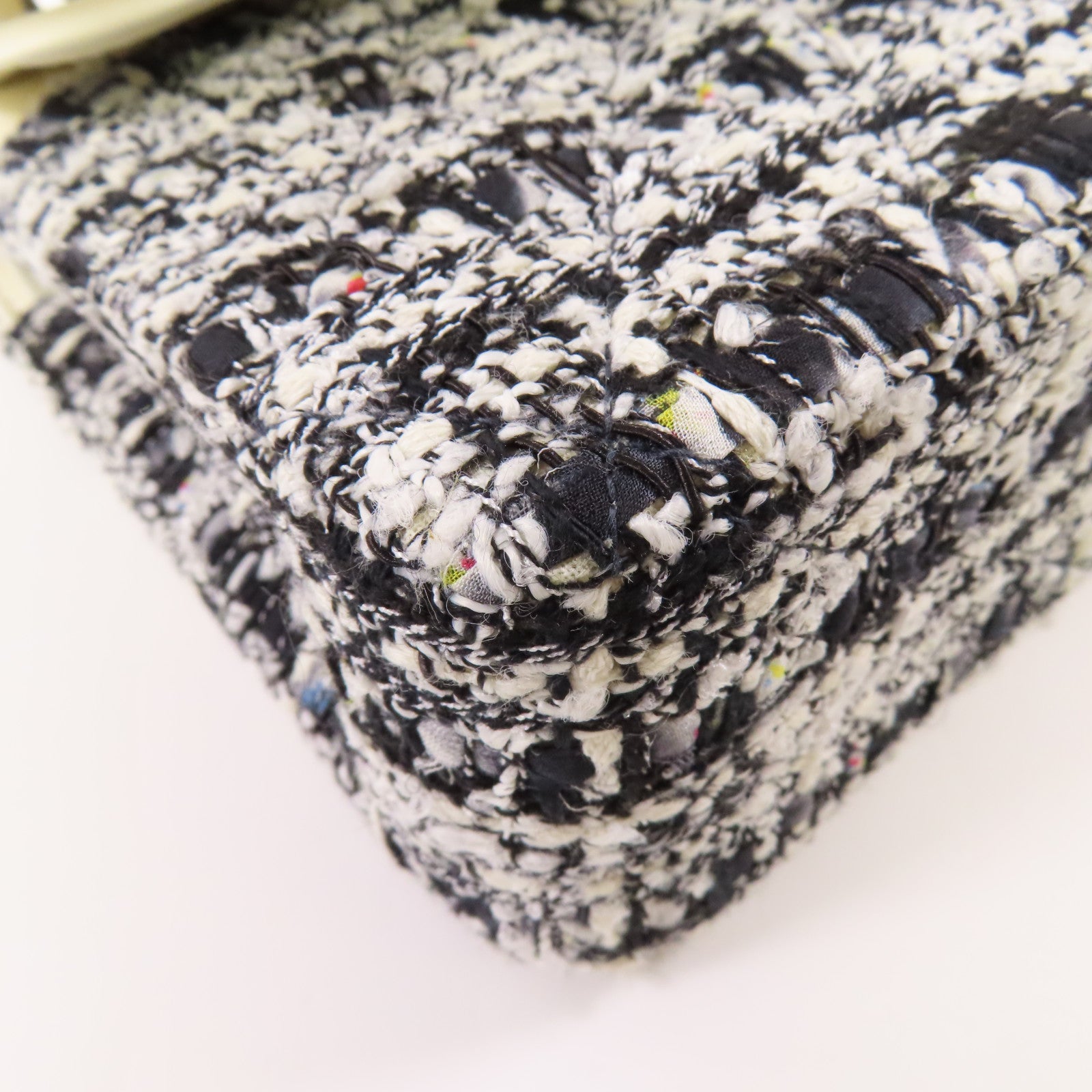 CHANEL 粗花呢Chain Shoulder銀扣鏈帶肩背袋