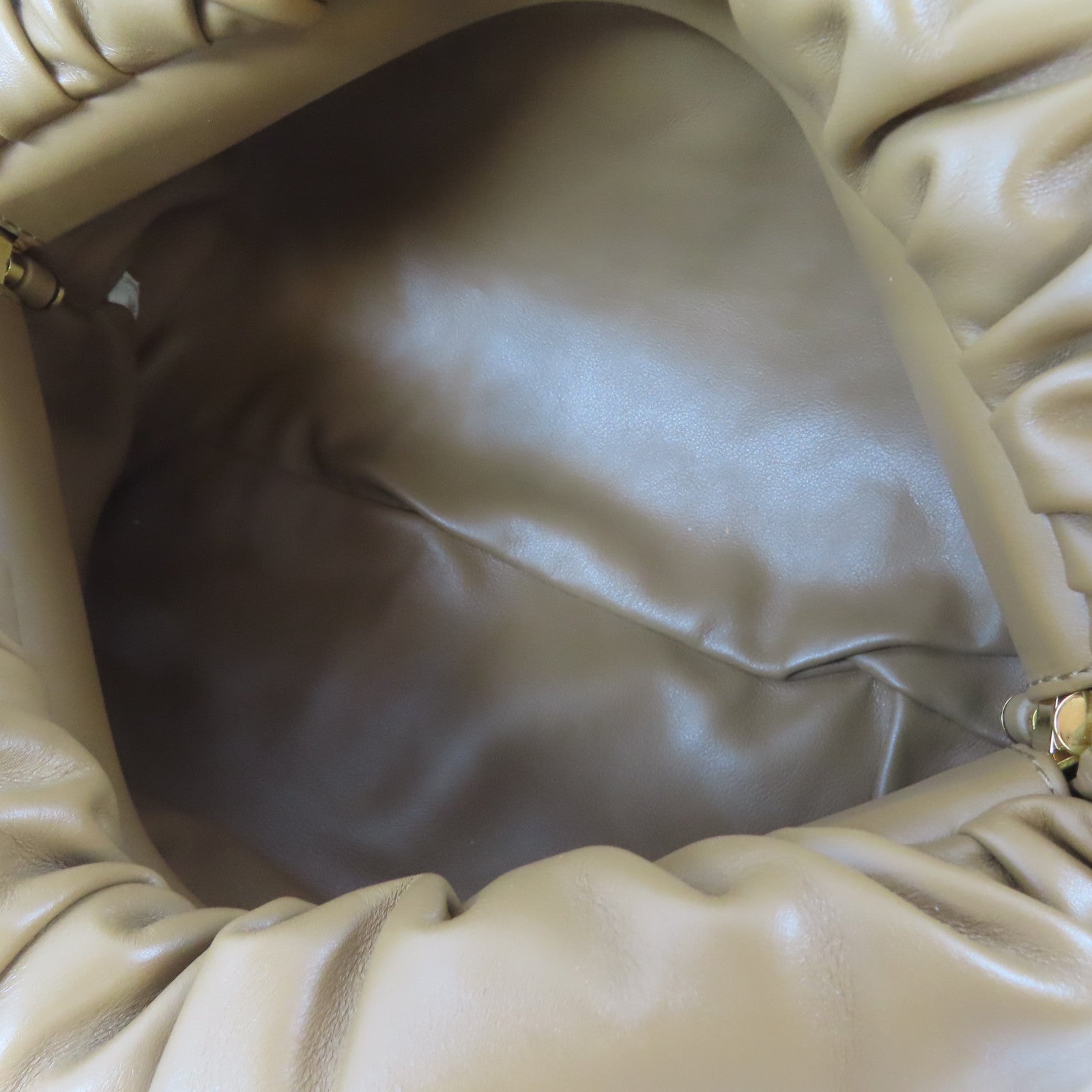 BOTTEGA VENETA 【激減優惠】牛皮皮革Chain Shoulder Bag金扣肩背袋啡色