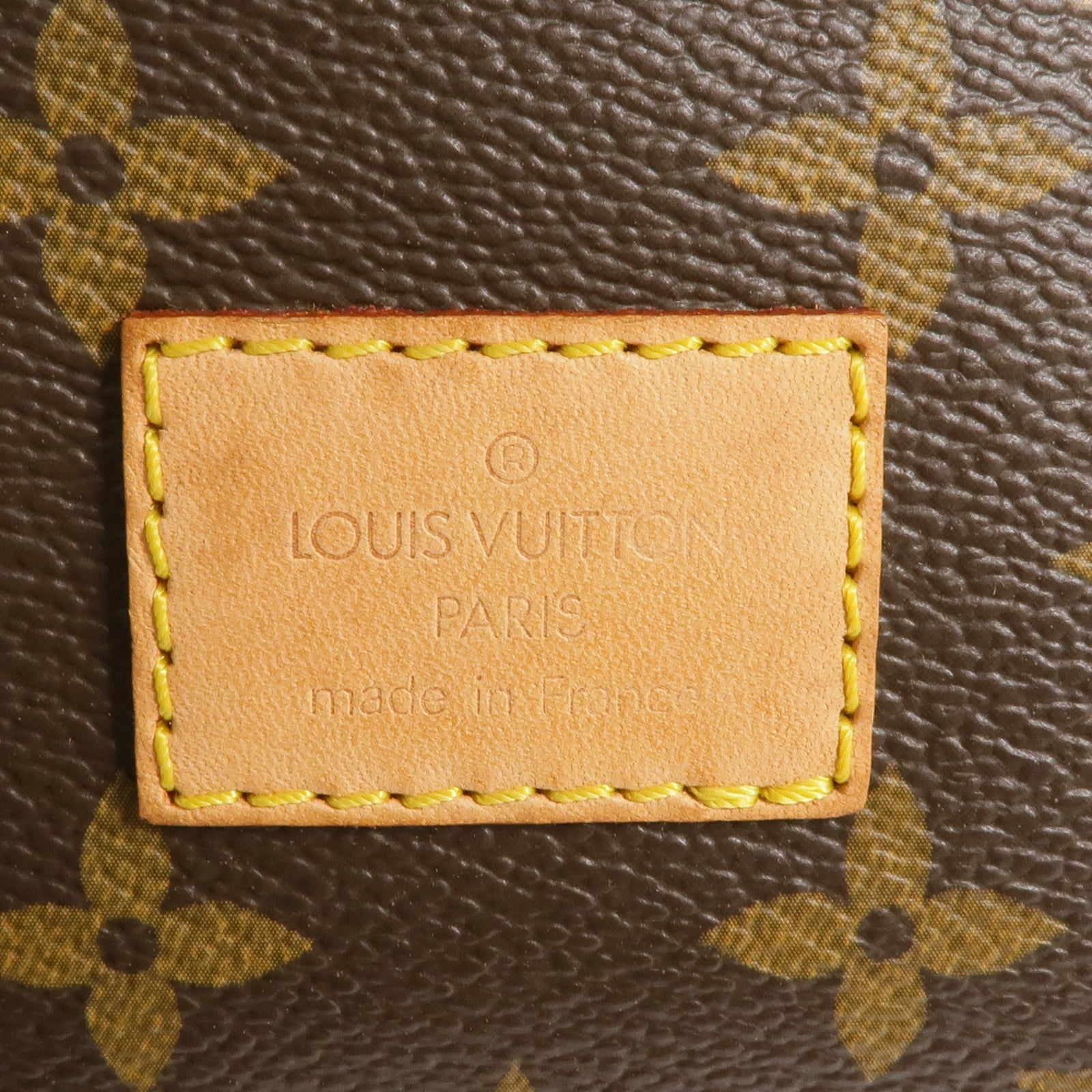 LOUIS VUITTON Monogram Saumur 30金扣肩背袋