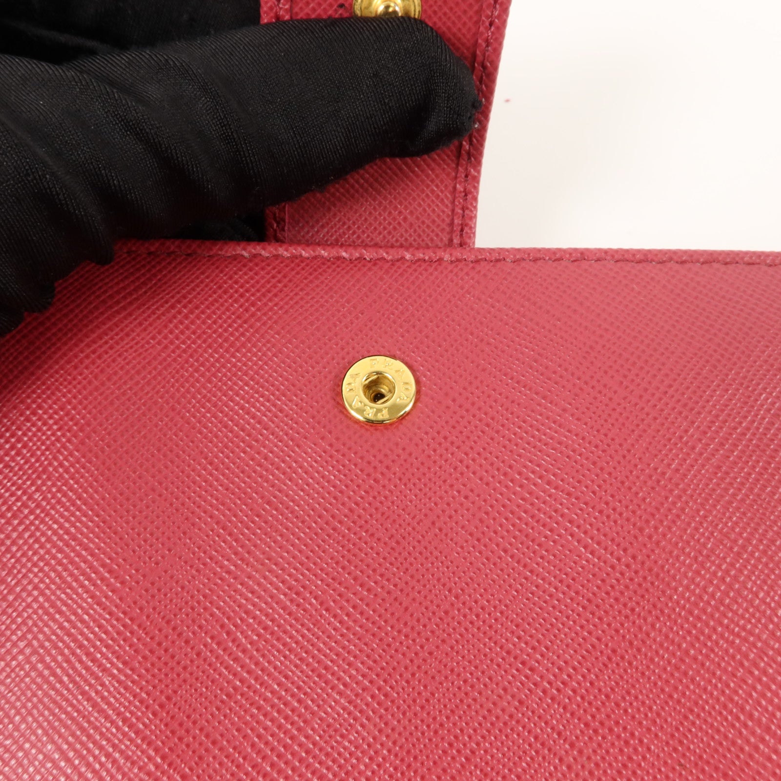 PRADA Saffiano皮革Bifold Wallet錢包