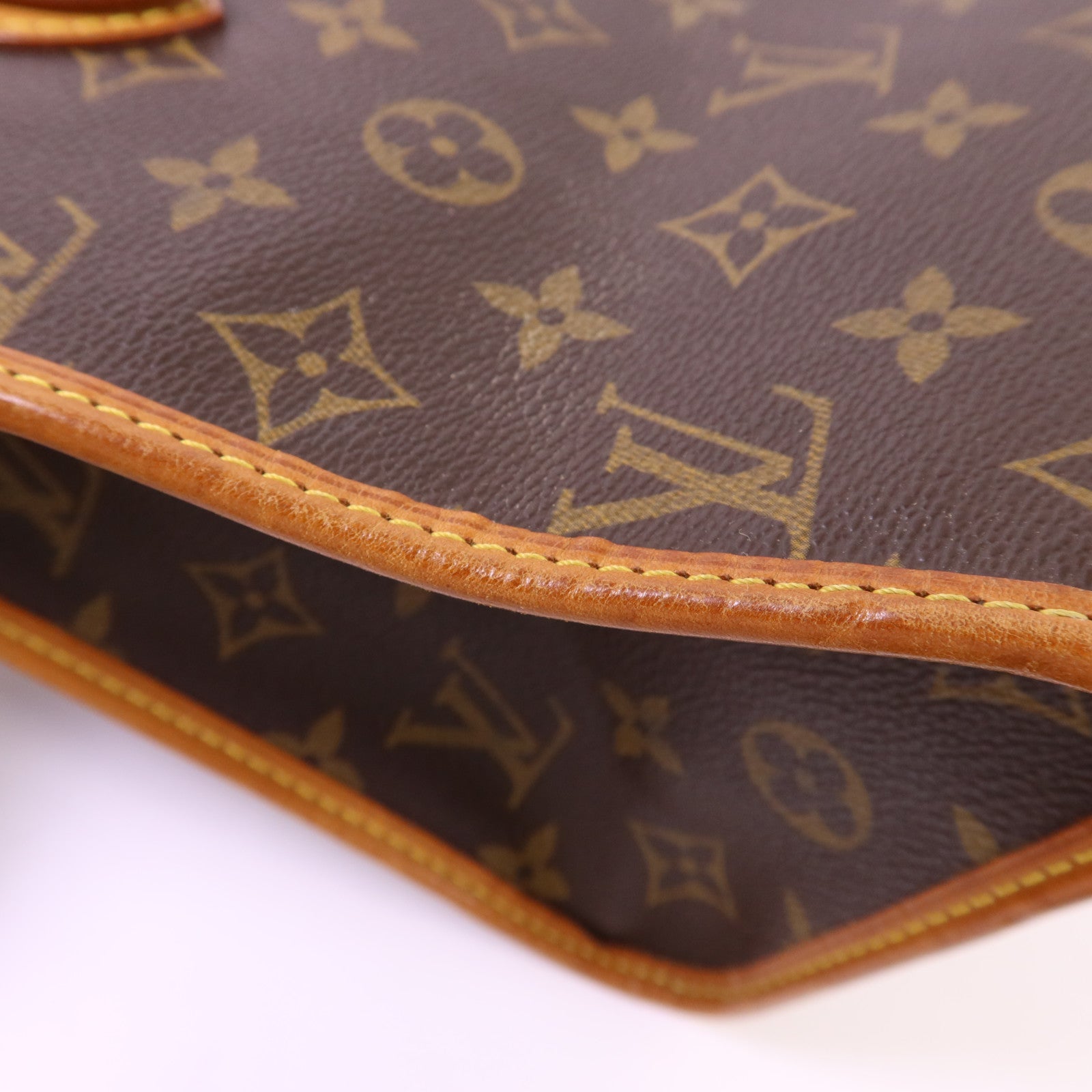 LOUIS VUITTON Monogram Popincourt Haut金扣肩背袋