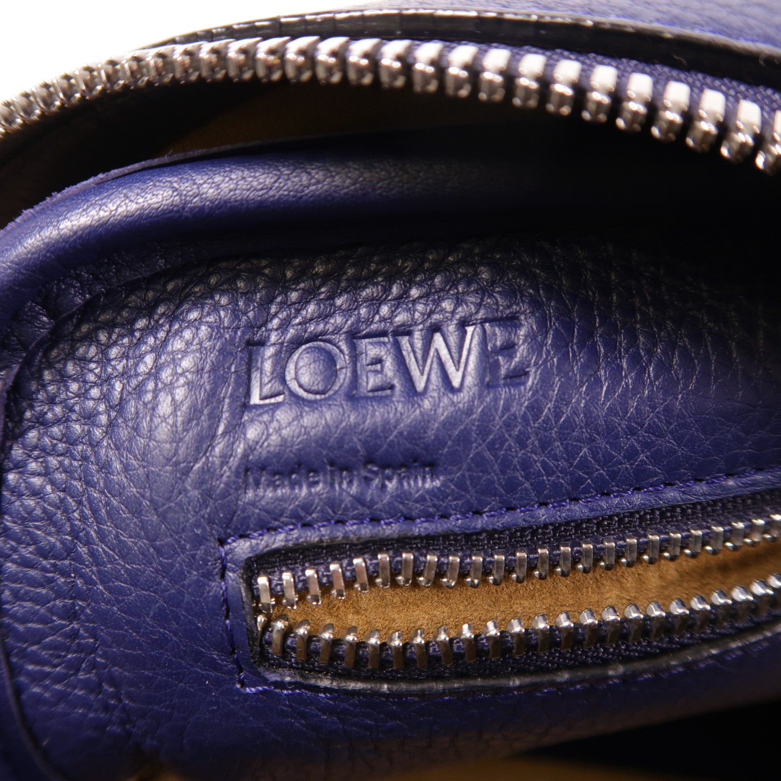 LOEWE 【激減優惠】牛皮皮革2 Way Bag銀扣手挽肩背兩用袋