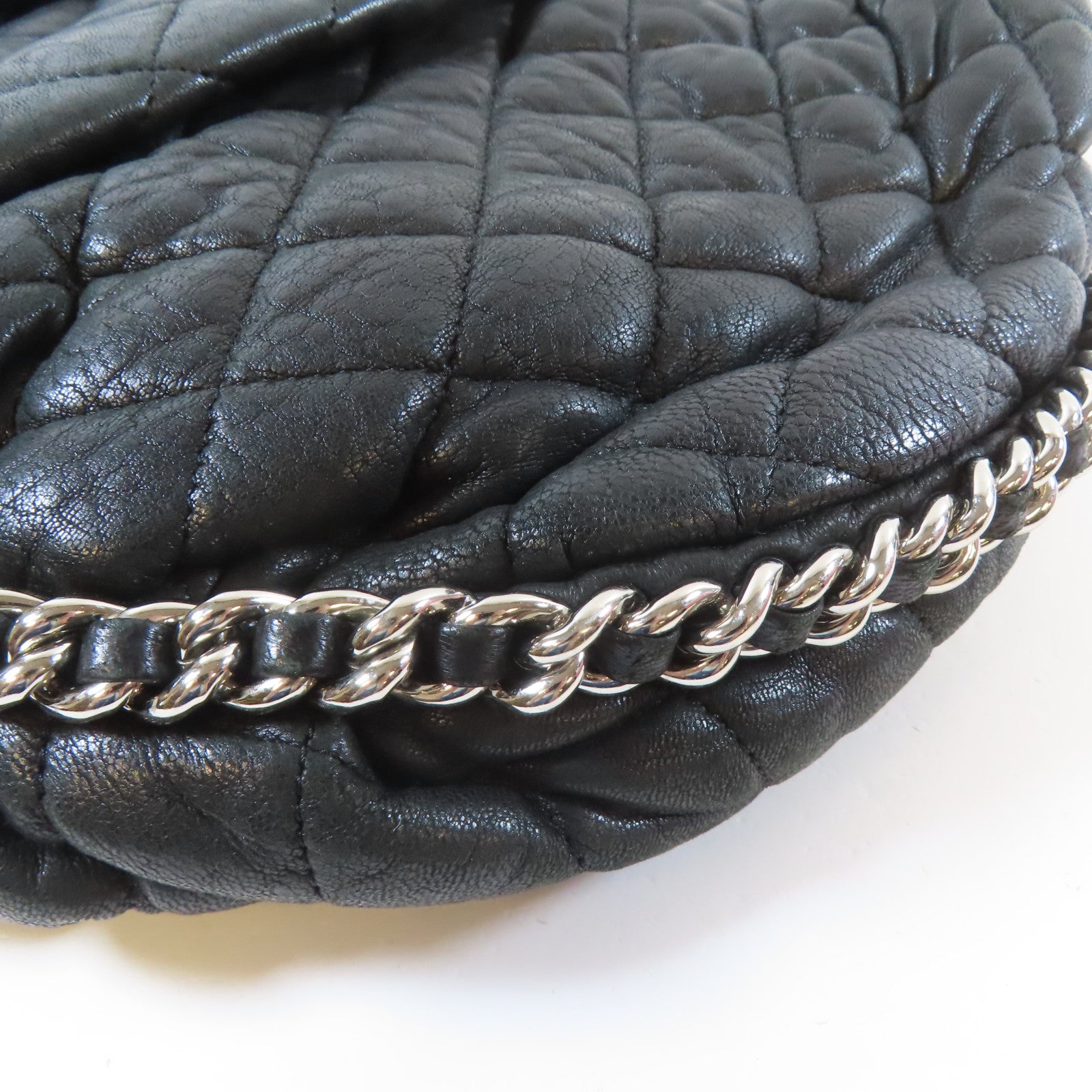 CHANEL 【清倉大減價】菱格牛皮皮革Chain Shoulder鏈帶肩背袋黑色