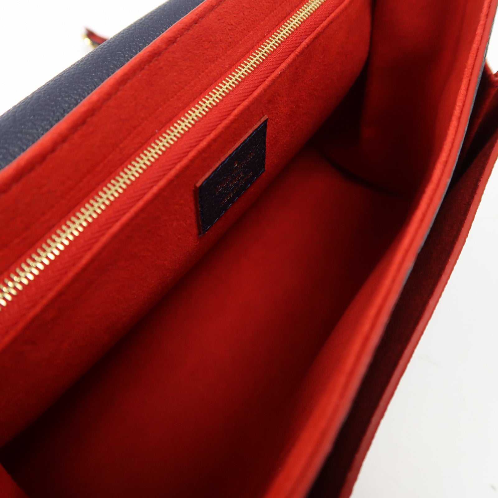 LOUIS VUITTON Monogram Empreinte Vavin PM金扣肩背袋藍色
