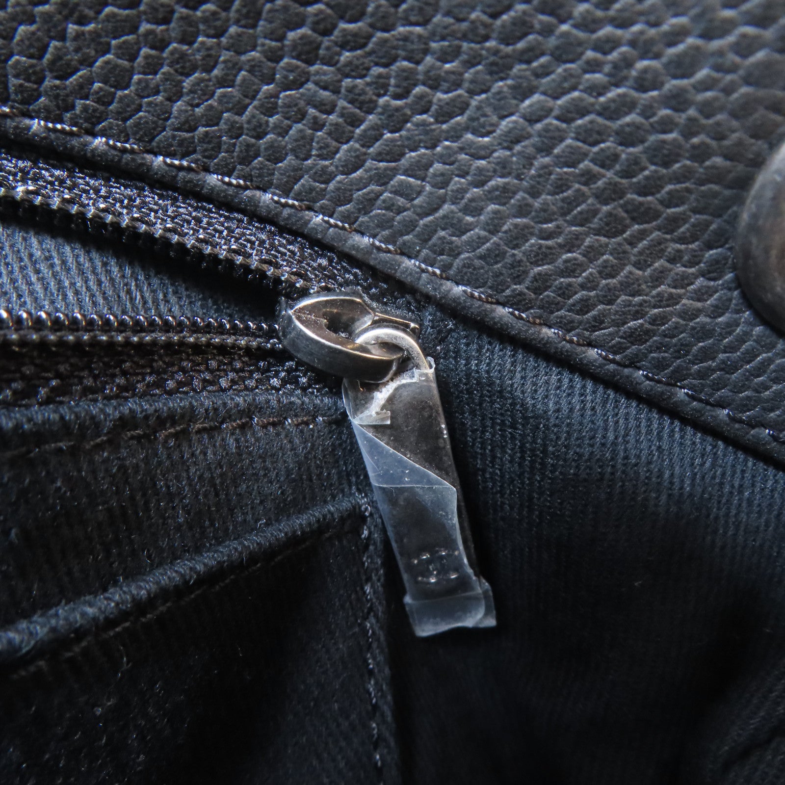 CHANEL 菱格牛皮皮革Chain Shoulder Bag鏈帶肩背袋黑色