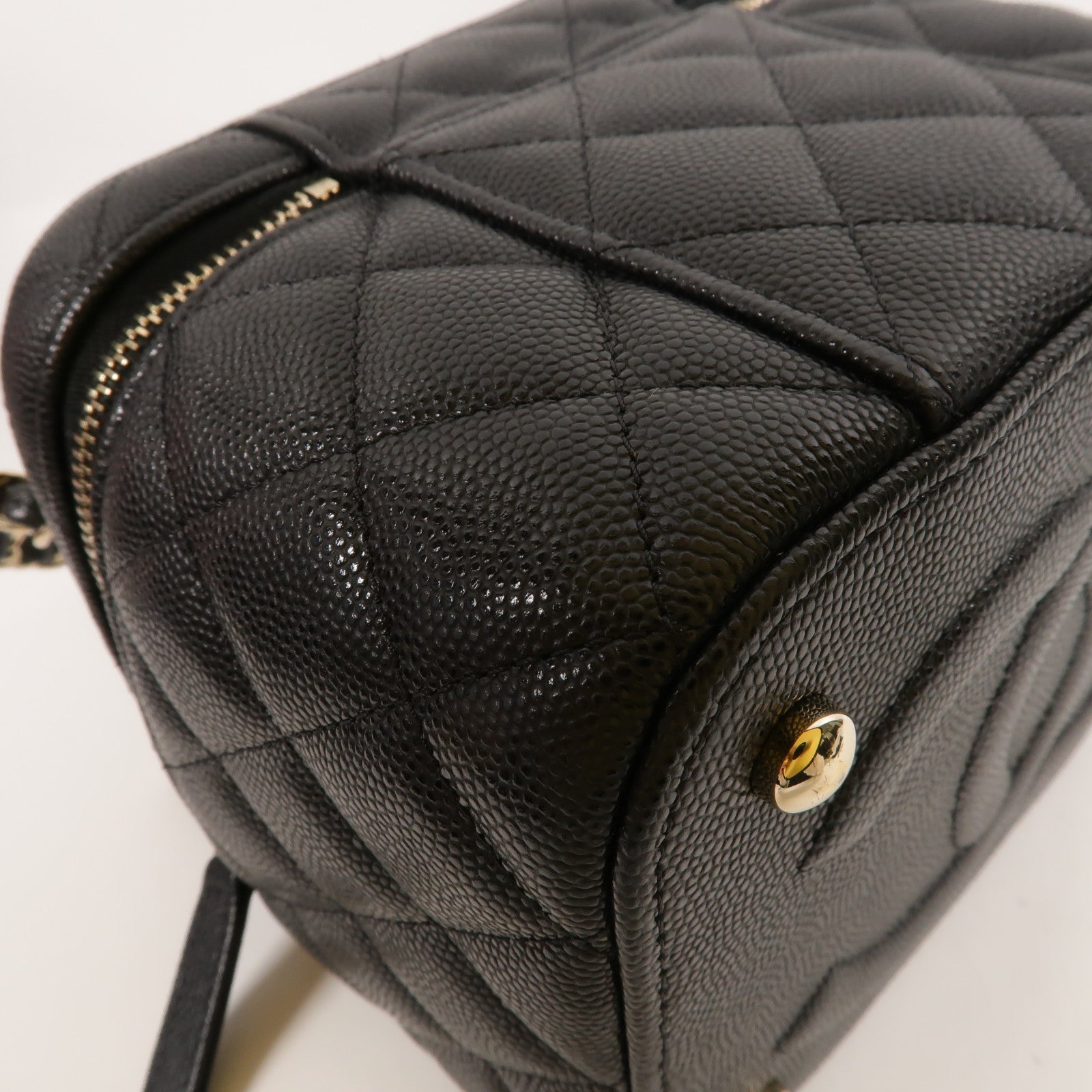 CHANEL 牛皮皮革Vanity Case鏈帶肩背袋