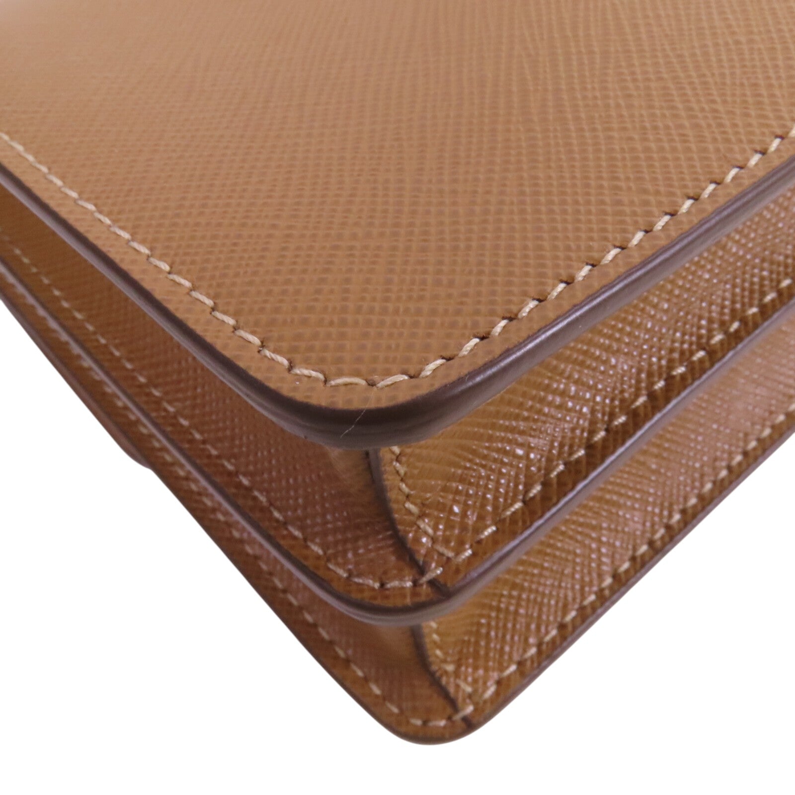 PRADA Saffiano皮革Mini Saffiano金扣肩背袋