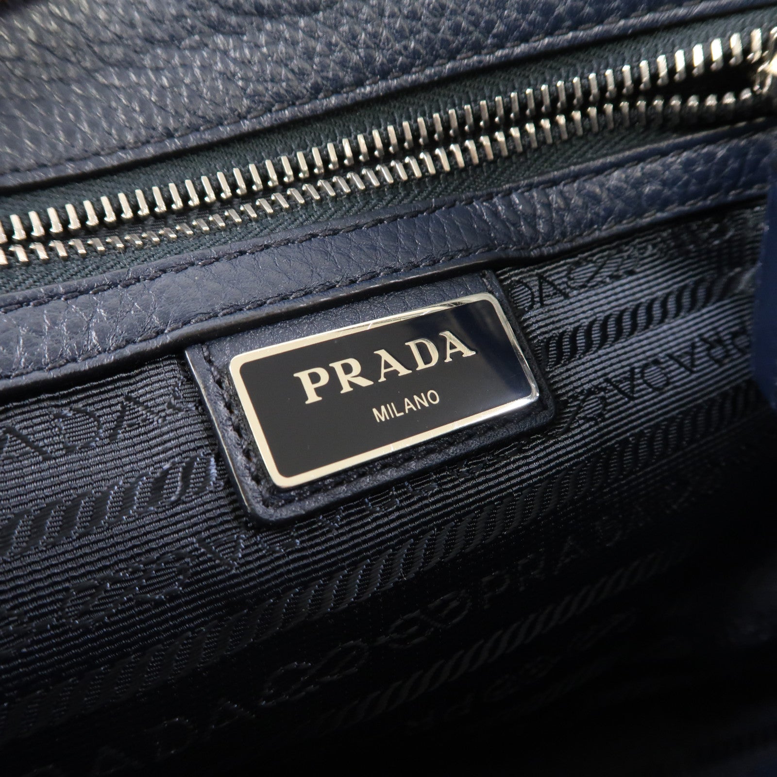 PRADA 牛皮皮革Clutch Bag銀扣手拿包深藍色