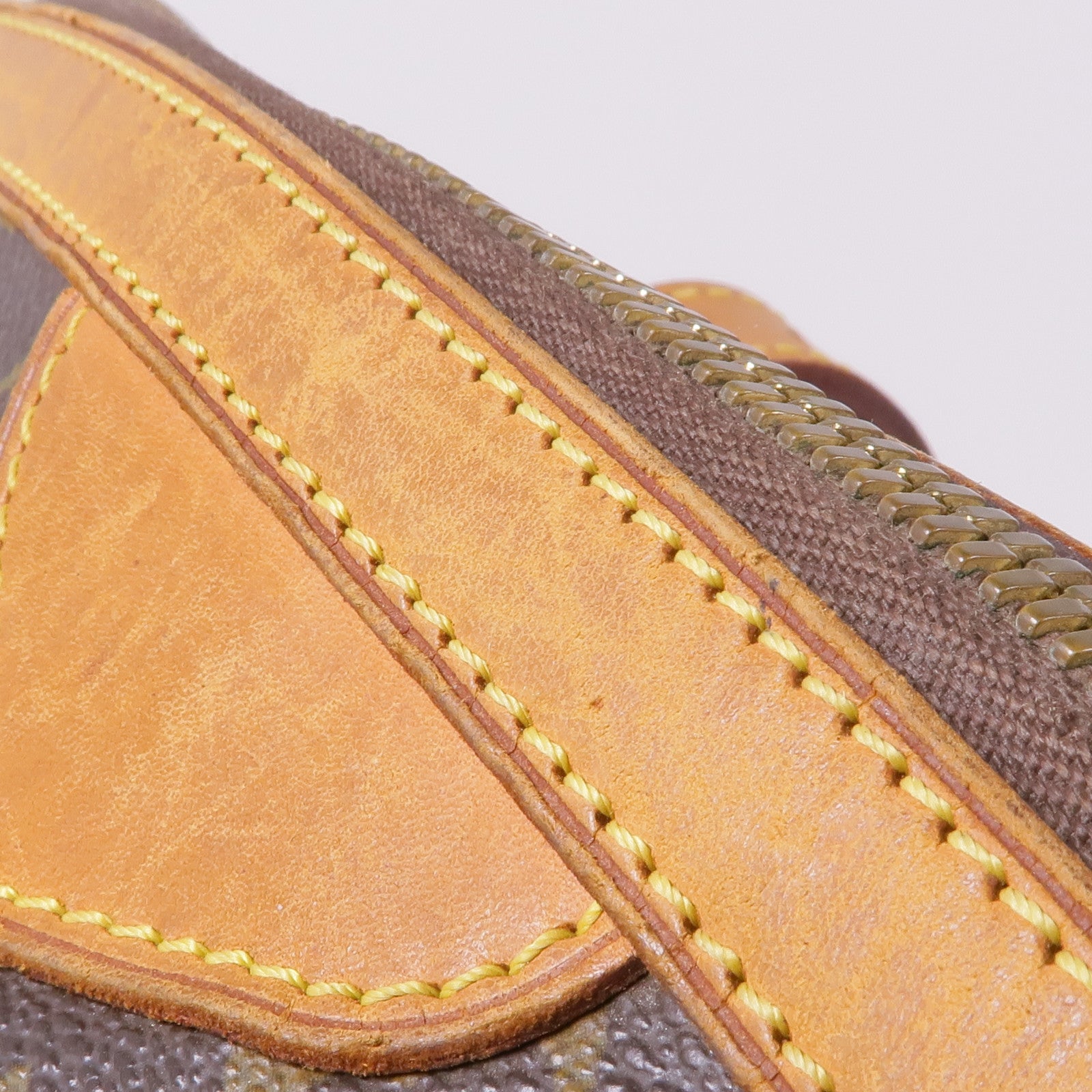 LOUIS VUITTON Monogram Tivoli GM金扣手挽袋