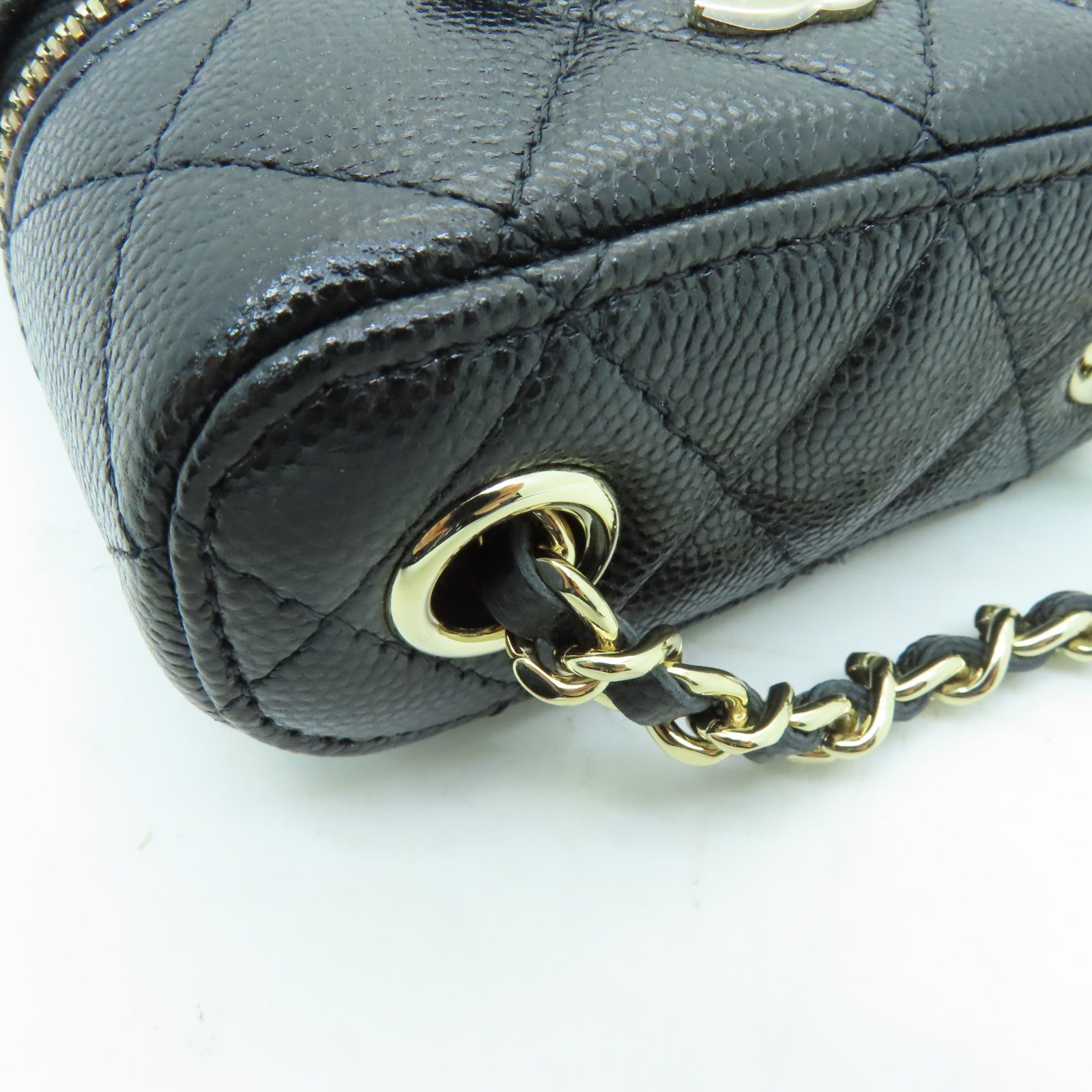 CHANEL 菱格Caviar皮革Chain Shoulder Bag金扣鏈帶肩背袋黒色