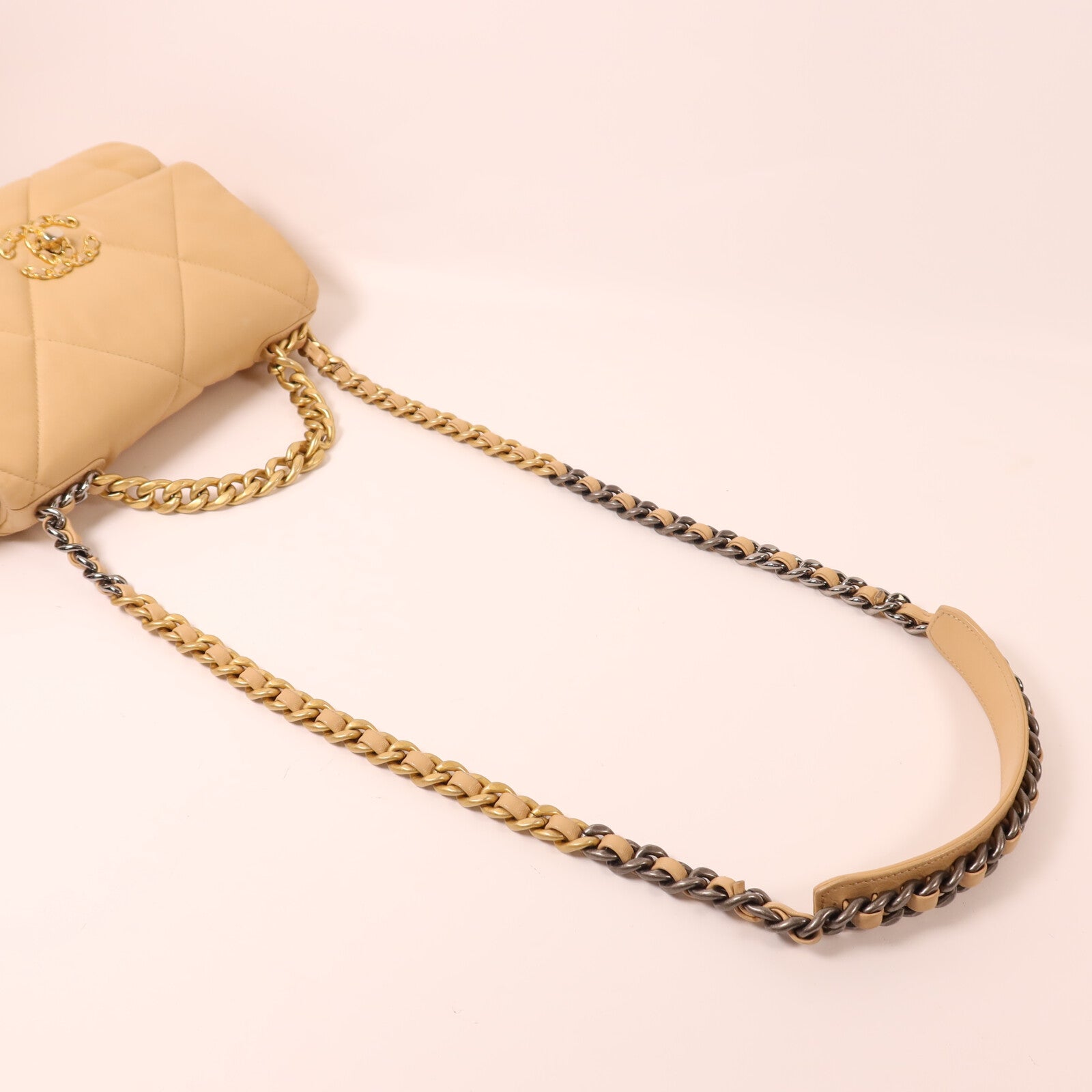 CHANEL 羊皮皮革Chanel 19鏈帶手挽肩背兩用袋