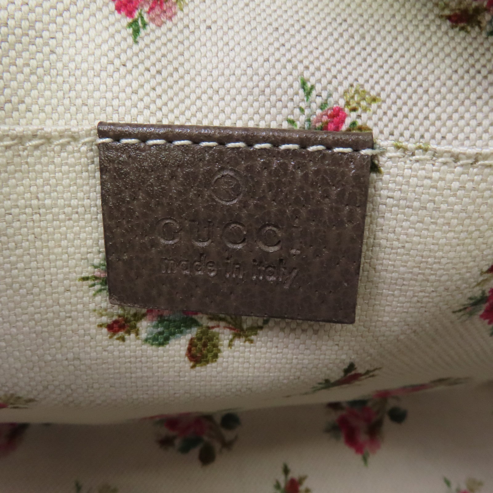 GUCCI 塗層帆布Neo Vintage GG Supreme金扣肩背袋棕色