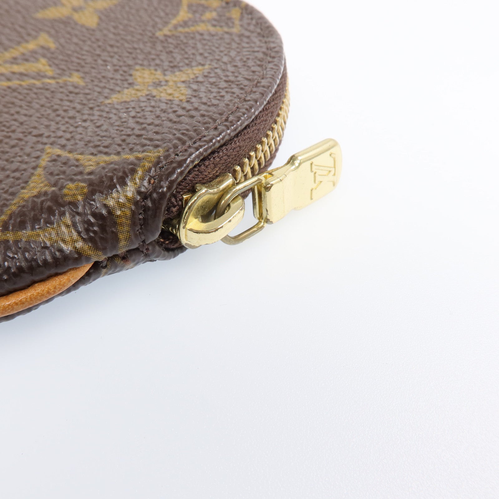 LOUIS VUITTON Monogram Coin Purse金扣零錢包