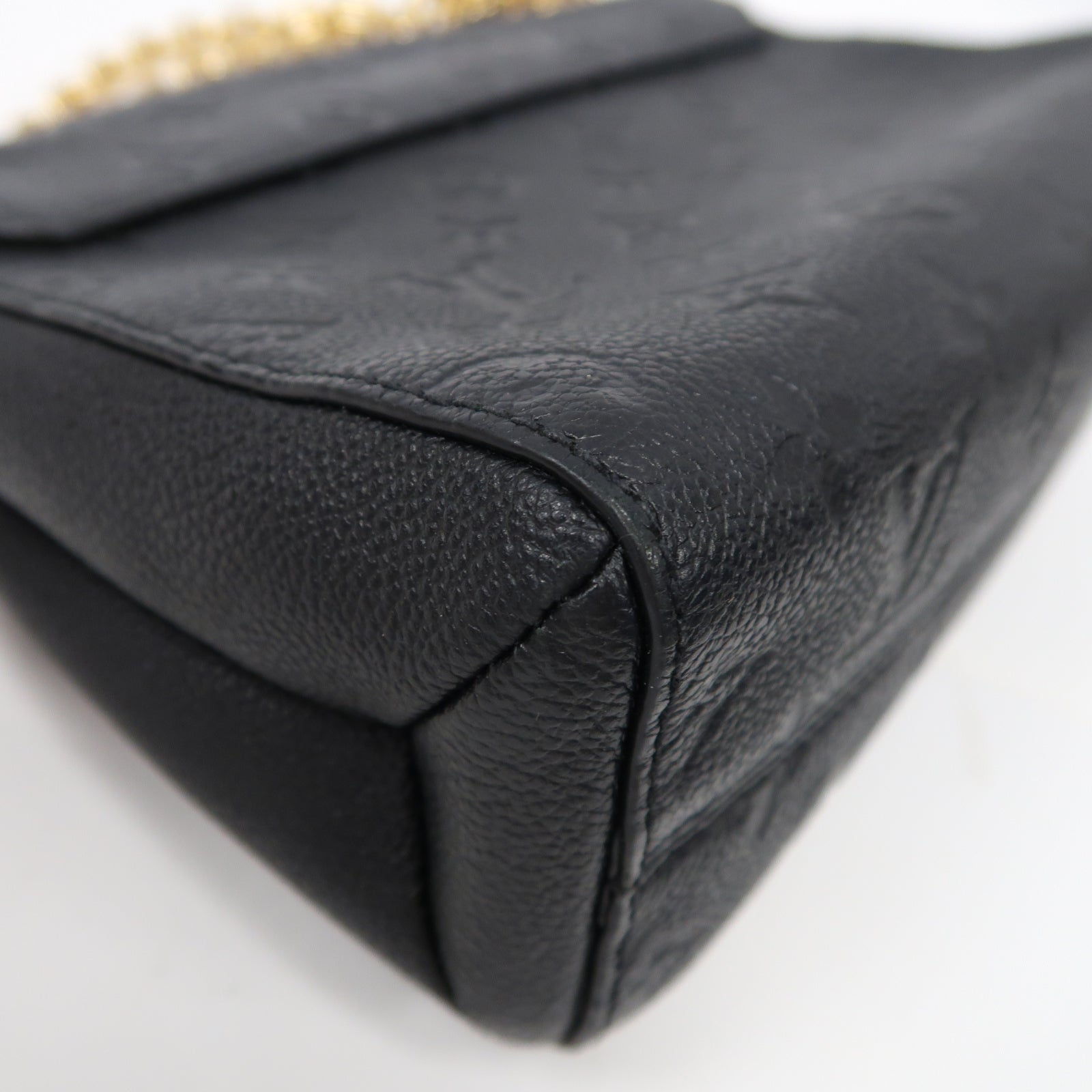 LOUIS VUITTON Monogram Empreinte Vavin PM金扣肩背袋黑色